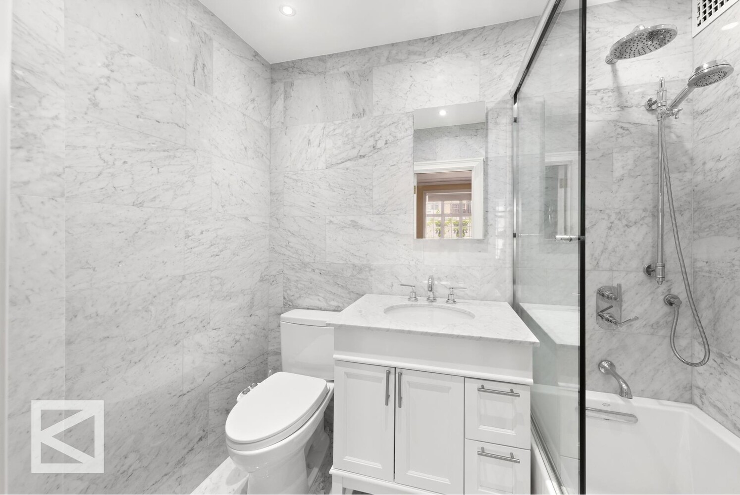 #15 photo, 115 E 67TH Street, マンハッタン Lenox Hill , NY 10065