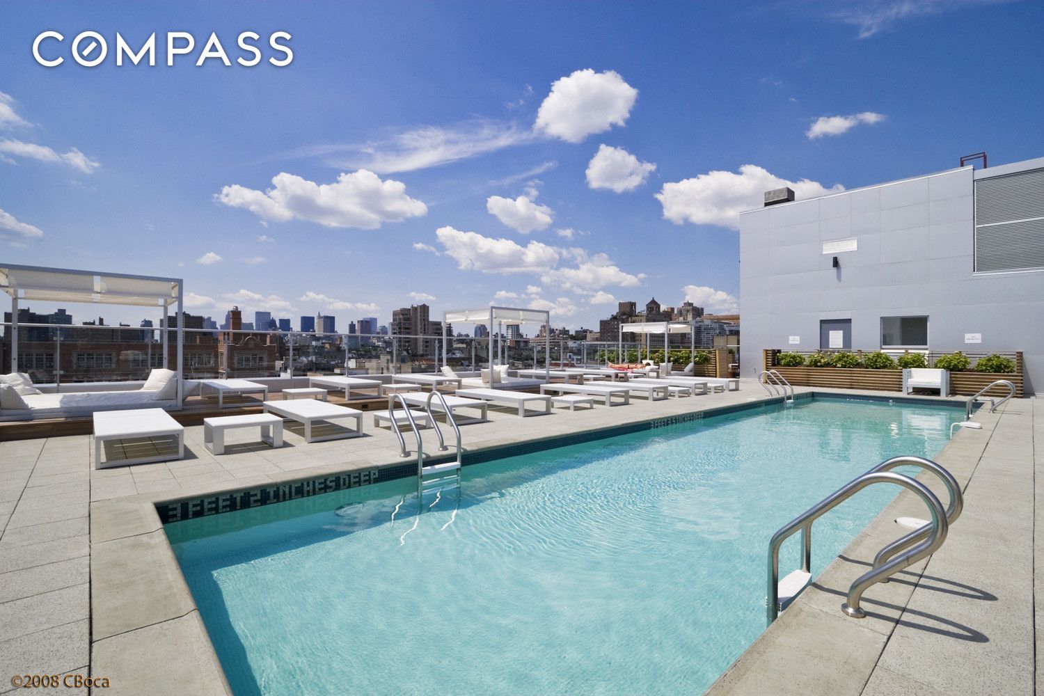 #13 photo, 425 E 13th Street, マンハッタン East Village , NY 10009