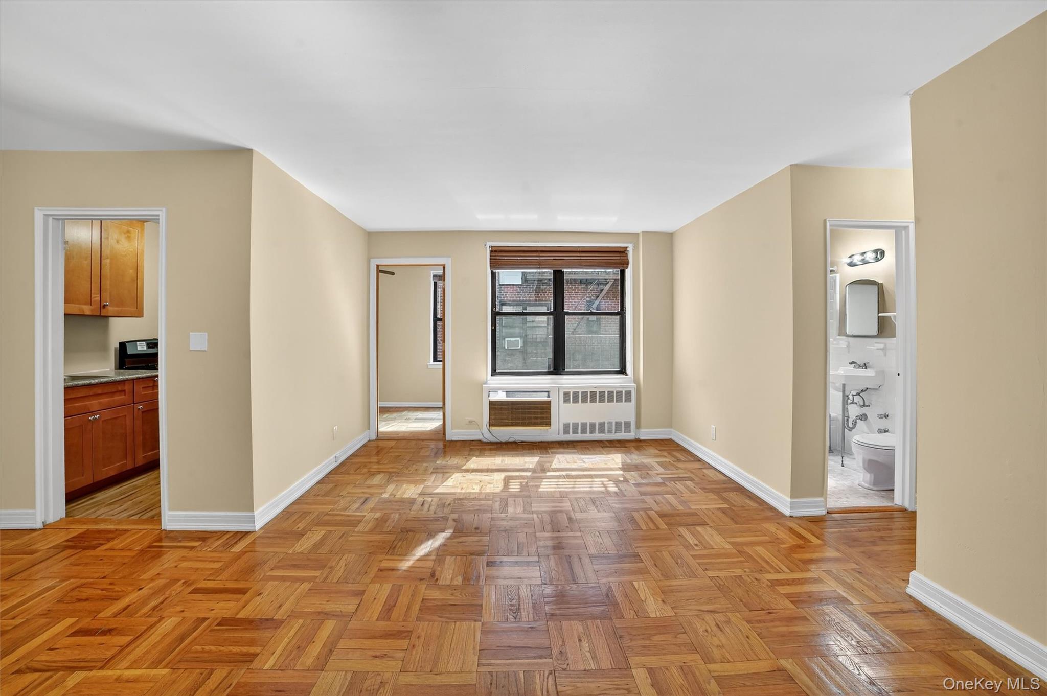 #6 photo, 277 Bronx River Road, Yonkers , NY 10704