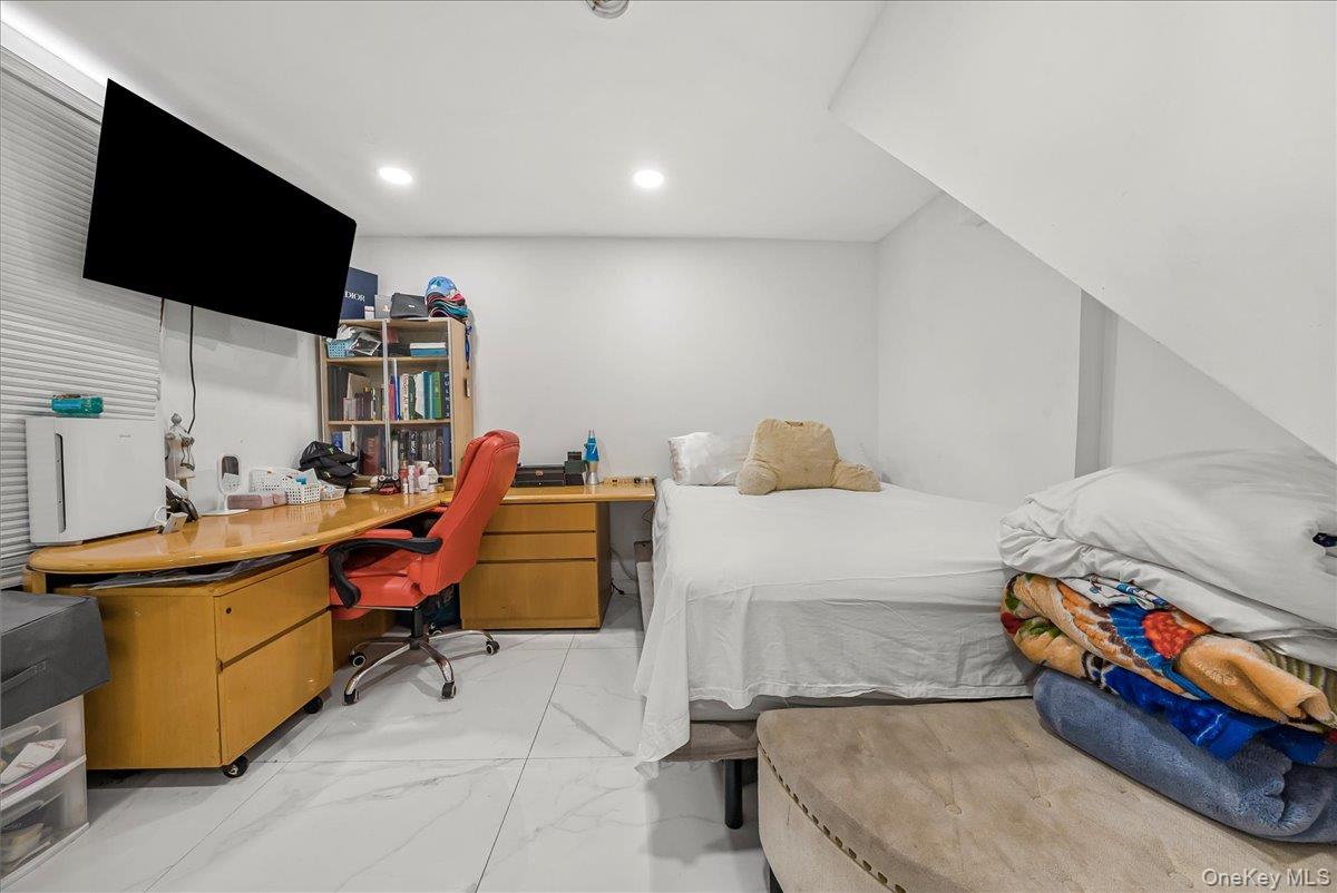 #17 photo, 10021 87th Avenue, クイーンズ区 Richmond Hill , NY 11418