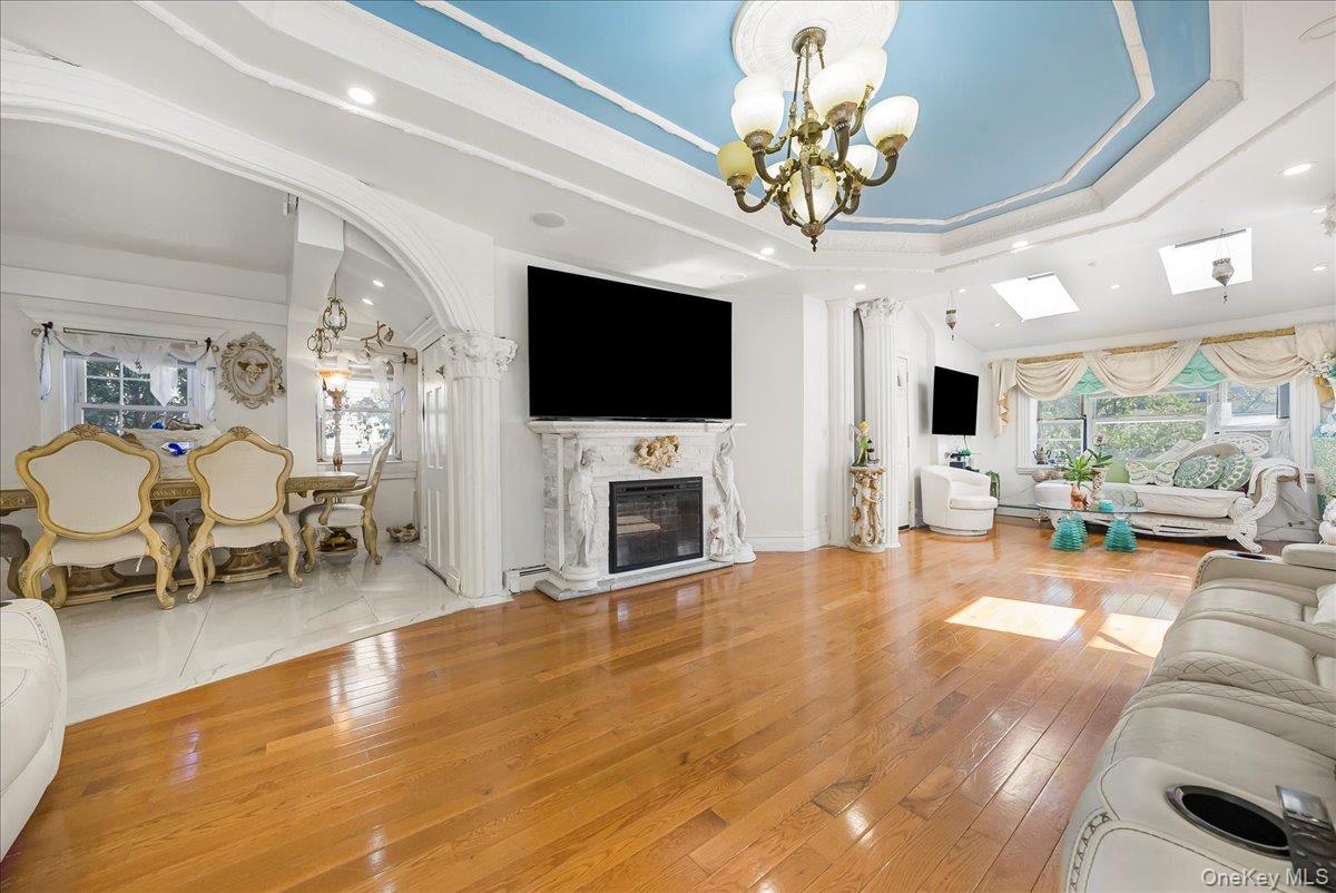 #6 photo, 10021 87th Avenue, クイーンズ区 Richmond Hill , NY 11418