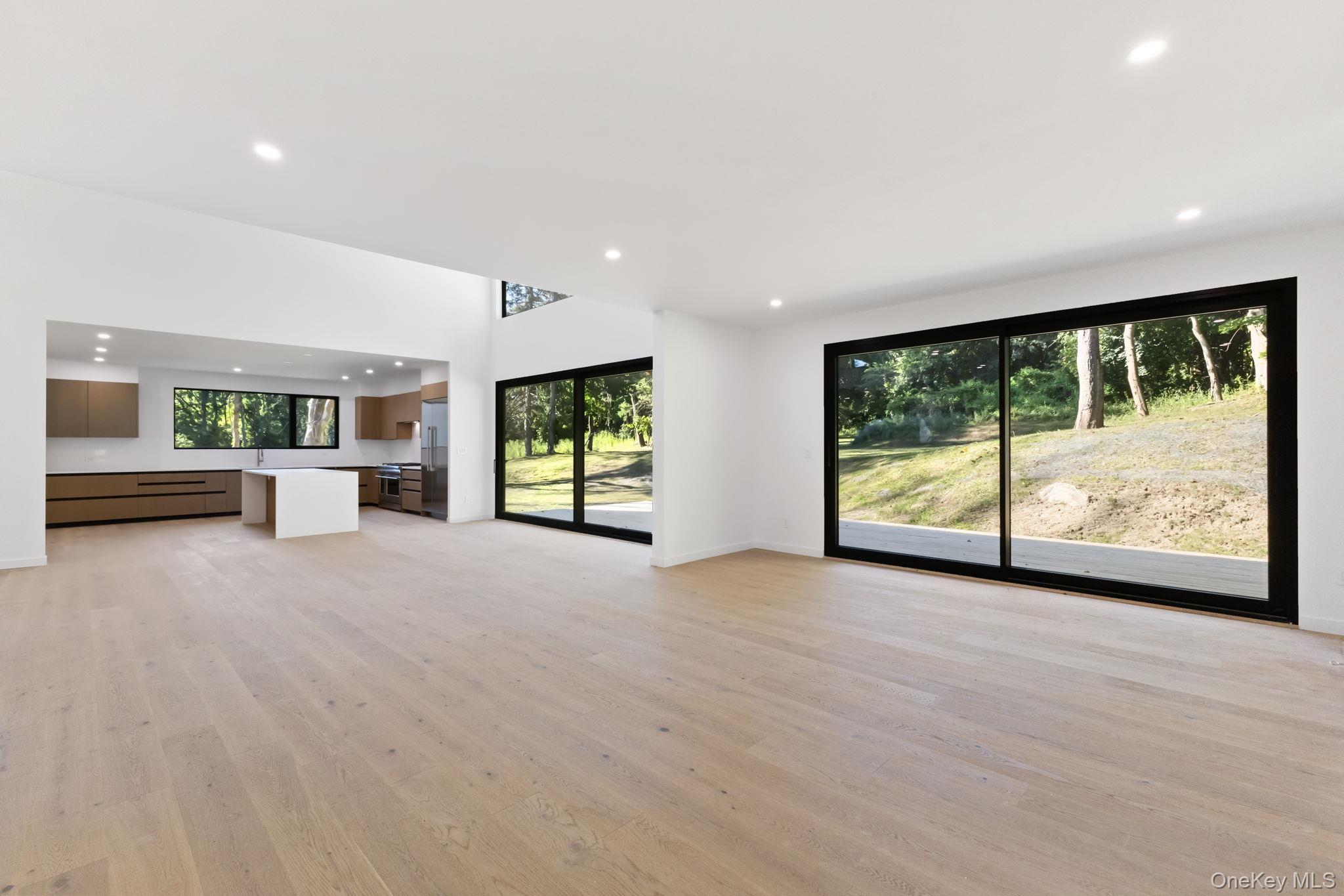 #10 photo, 28 McLain Street, Bedford Corners , NY 10549