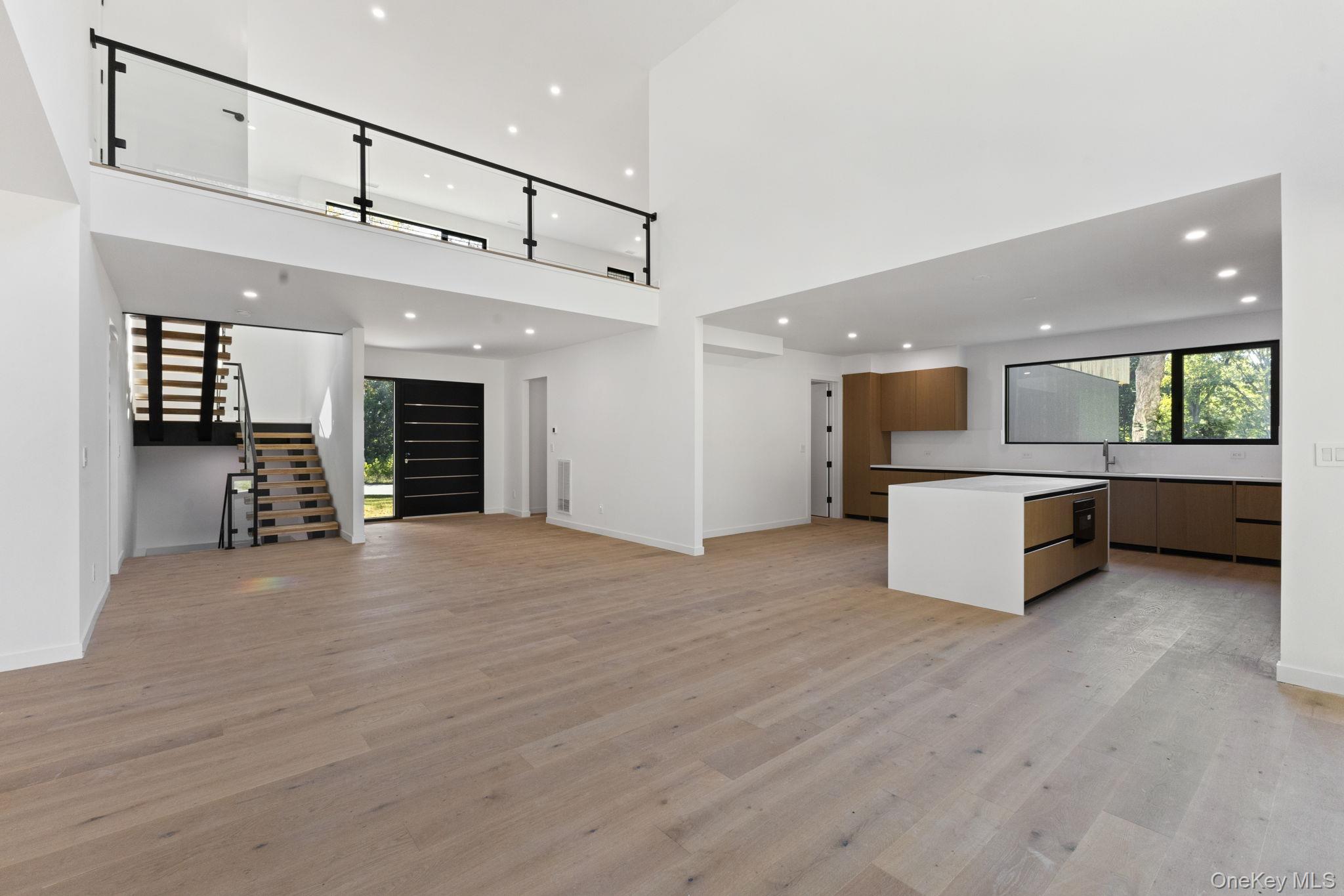 #7 photo, 28 McLain Street, Bedford Corners , NY 10549