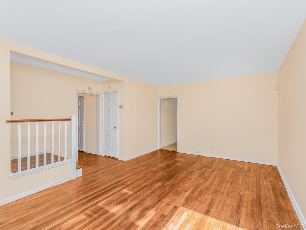 #3 photo, 143 Hilltop Acres, Yonkers , NY 10704