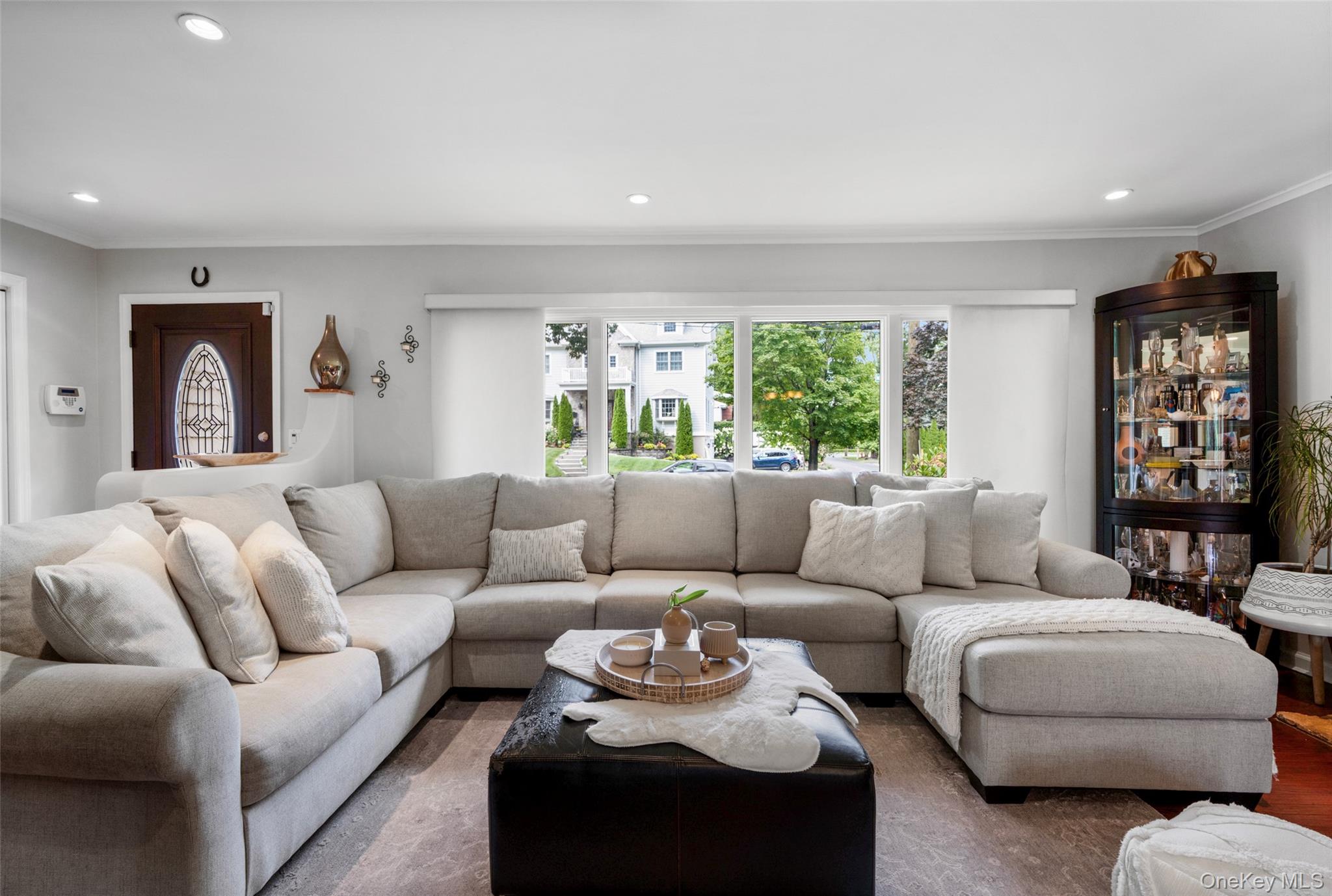 #5 photo, 10 Monrovia Boulevard, Tuckahoe , NY 10707