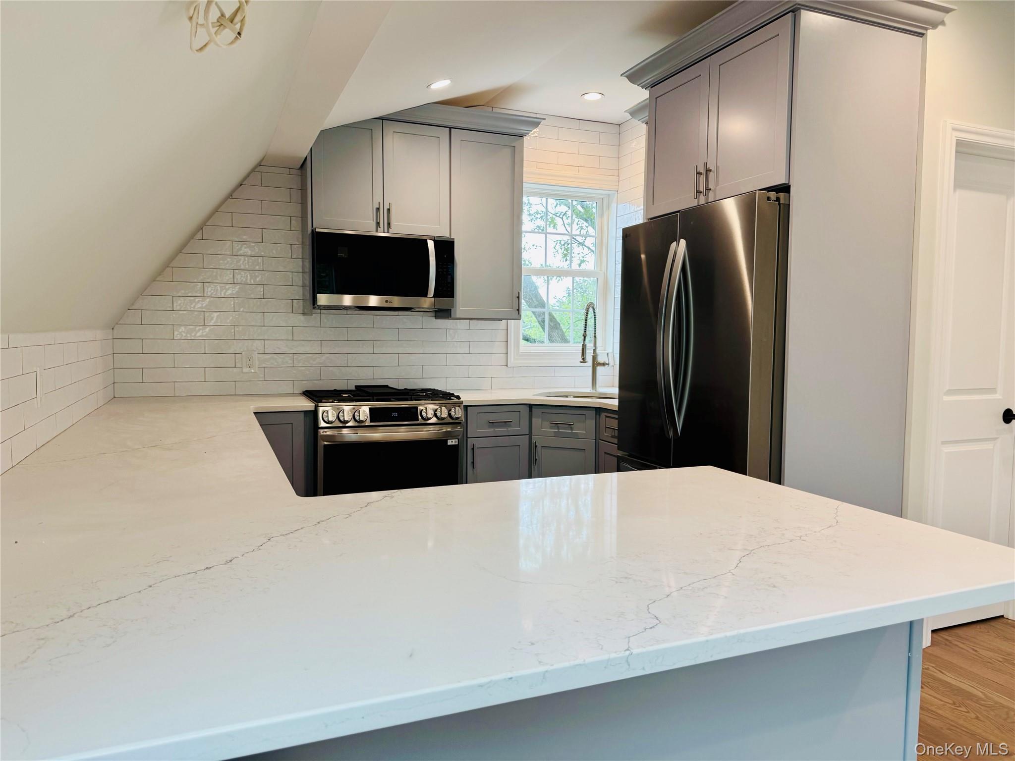 #4 photo, 40 N Main Street, Pearl River , NY 10965