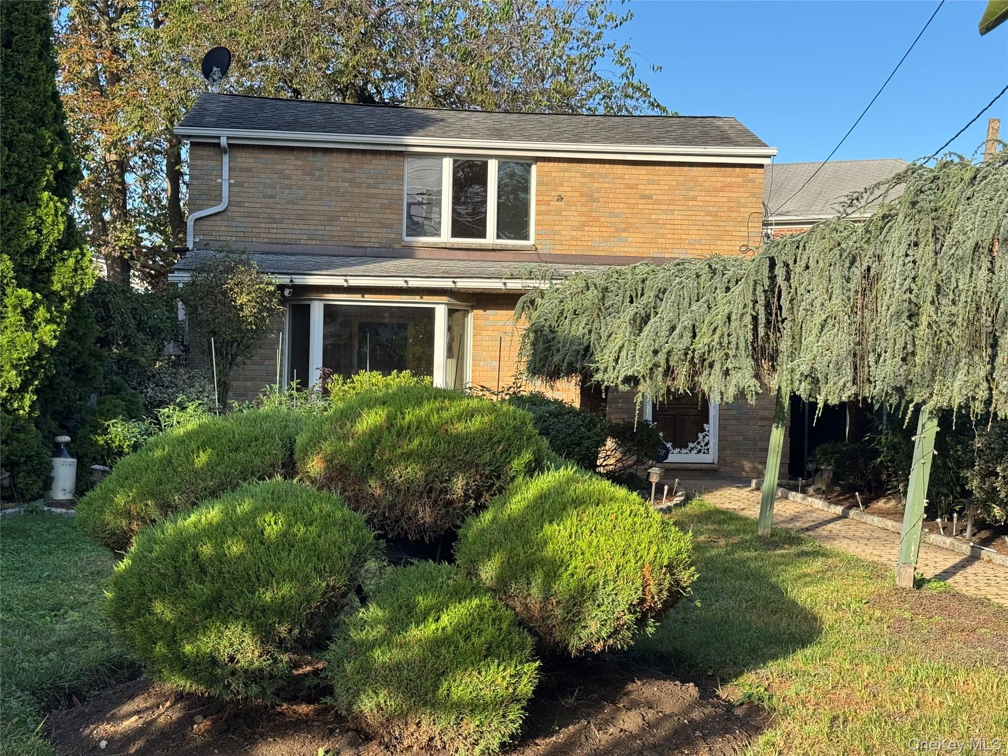 #1 photo, 17-02 Clintonville Street, Whitestone , NY 11357