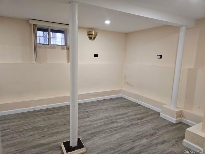 #16 photo, 17-02 Clintonville Street, Whitestone , NY 11357