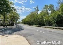 #13 photo, 66-00 Queens Midtown Expressway, クイーンズ区 Maspeth , NY 11378