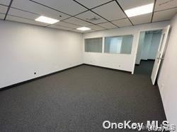 #9 photo, 66-00 Queens Midtown Expressway, クイーンズ区 Maspeth , NY 11378