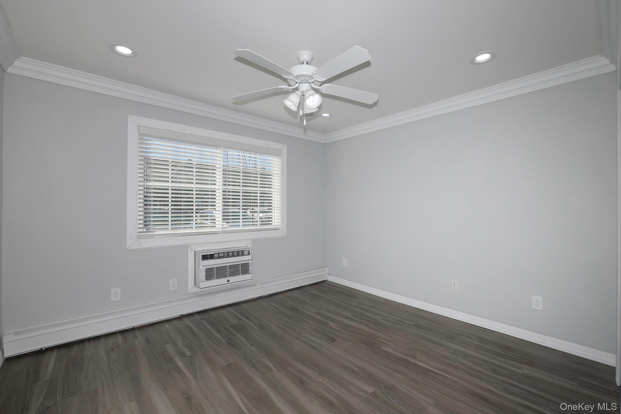 #8 photo, 2 Victorian Court, サフォーク郡 Holtsville , NY 11742