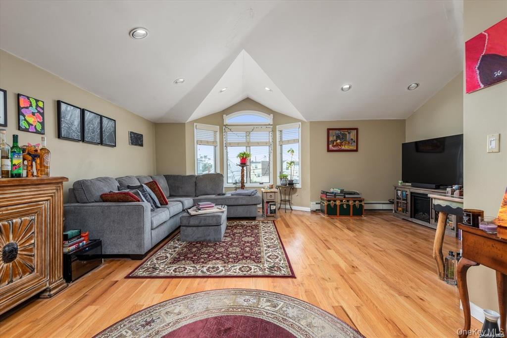 #5 photo, 161-36 95th Street, クイーンズ区 Howard Beach , NY 11414