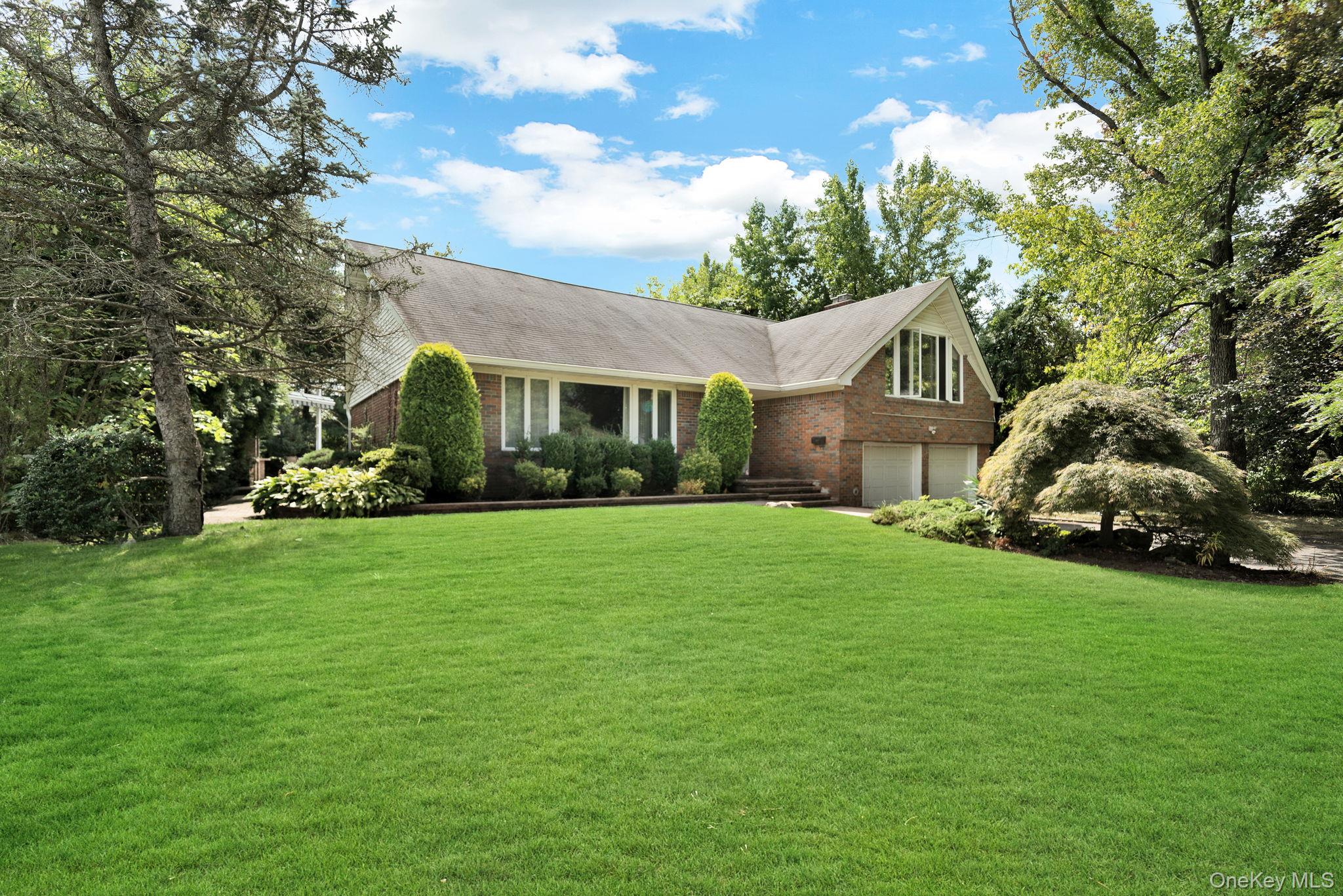 #3 photo, 70 Shrub Hollow Road, ナッソー郡 Roslyn , NY 11576