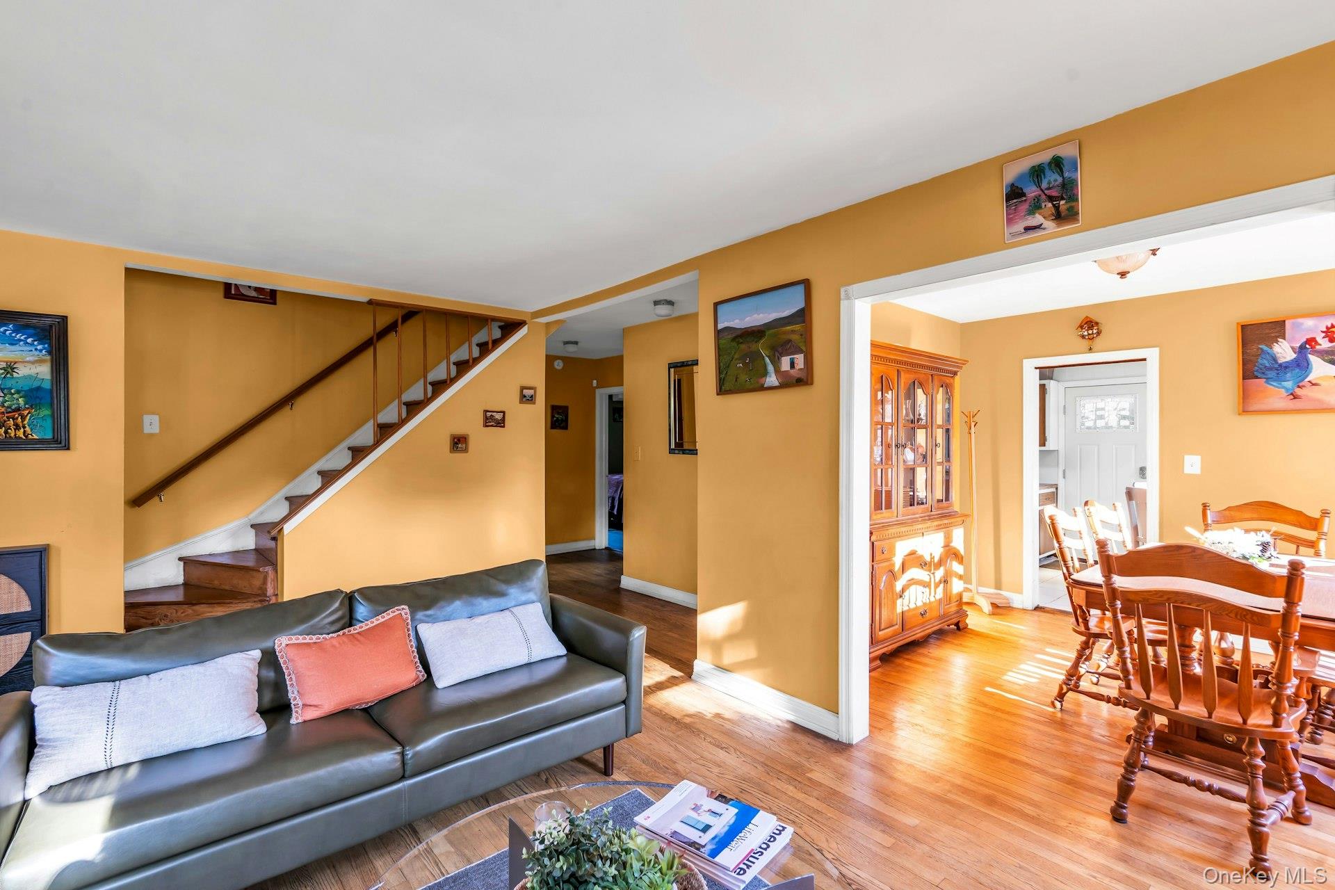 #16 photo, 24 Ormond Street, Dix Hills , NY 11746