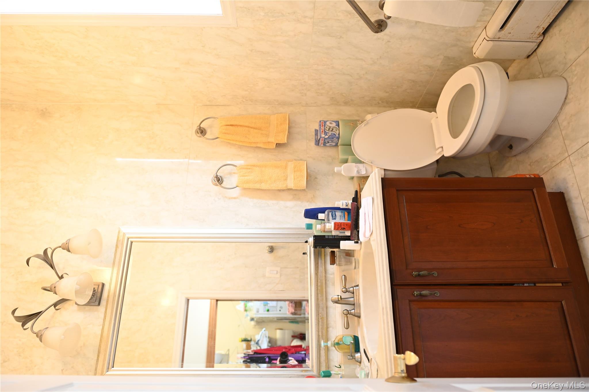 #8 photo, 115 Riviera Drive, サフォーク郡 Mastic Beach , NY 11951