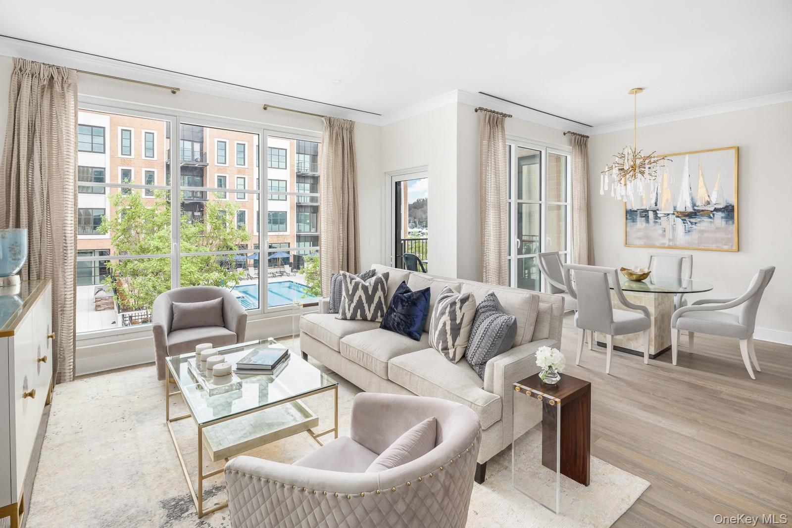 #3 photo, 100 Garvies Point Road, ナッソー郡 Glen Cove , NY 11542