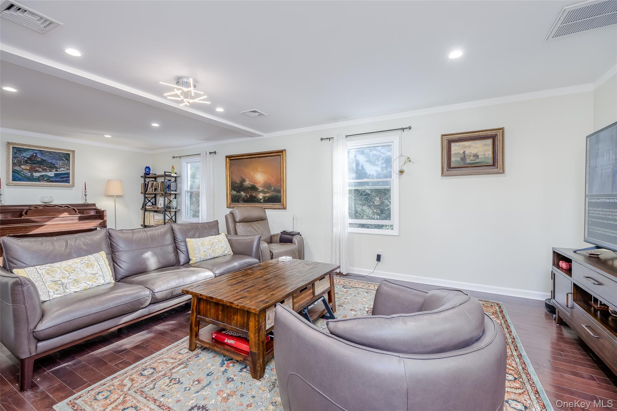 #12 photo, 3 Earl Road, サフォーク郡 Melville , NY 11747