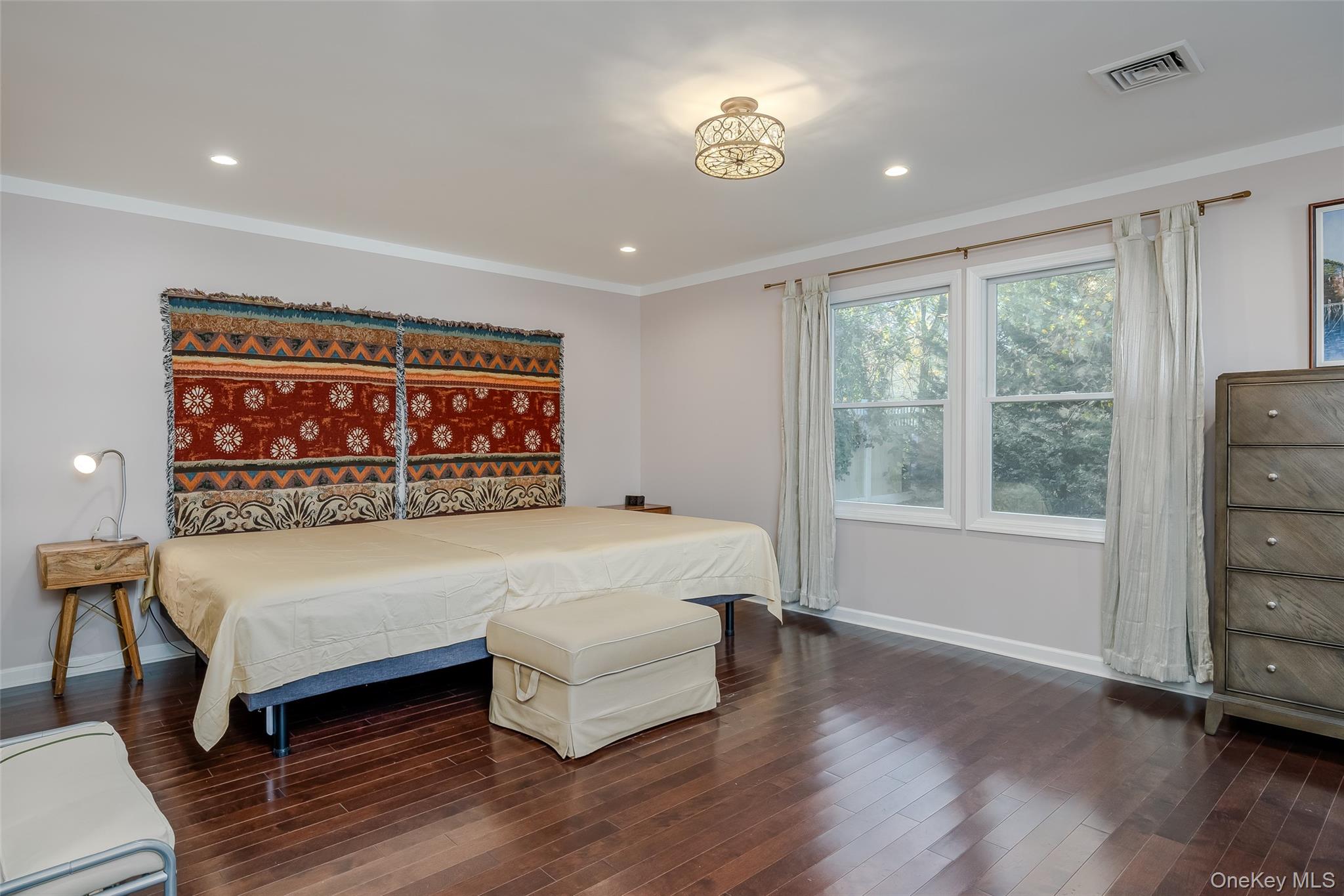 #16 photo, 3 Earl Road, サフォーク郡 Melville , NY 11747