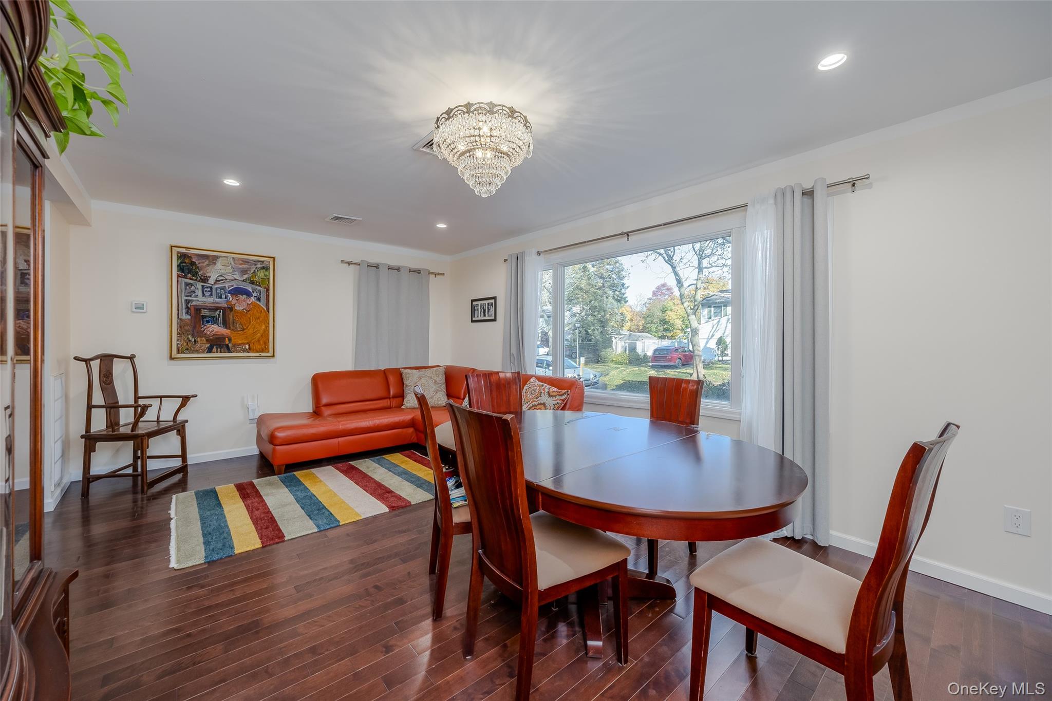 #8 photo, 3 Earl Road, サフォーク郡 Melville , NY 11747