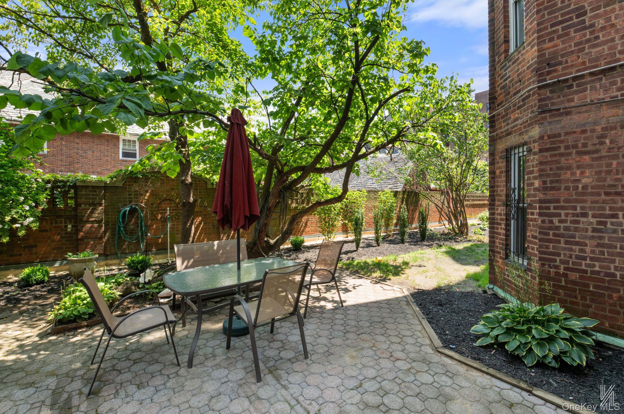 #20 photo, 34-41 85th Street, クイーンズ区 Jackson Heights , NY 11372