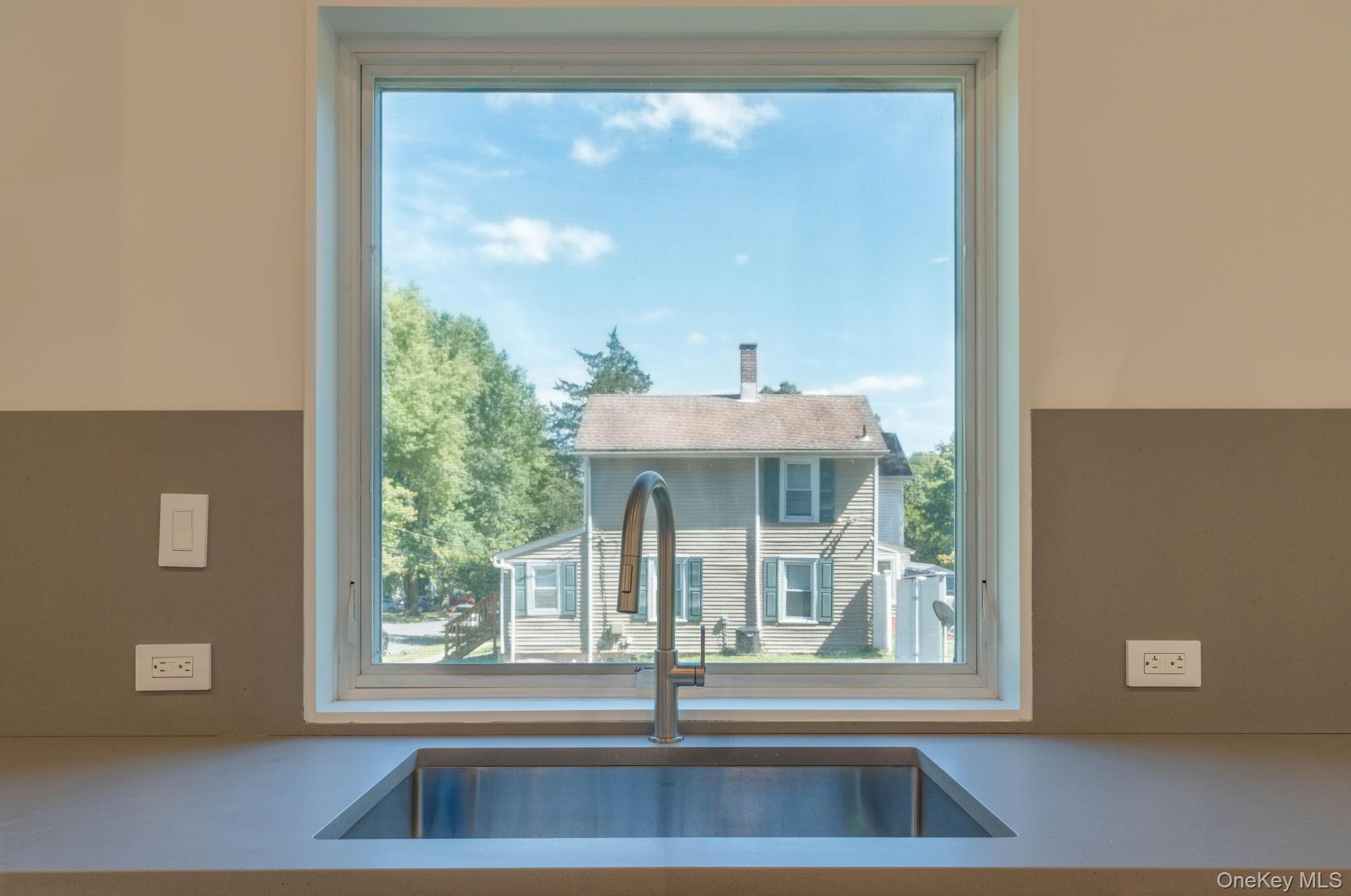 #17 photo, 6 Glenwood Avenue, Poughkeepsie , NY 12603