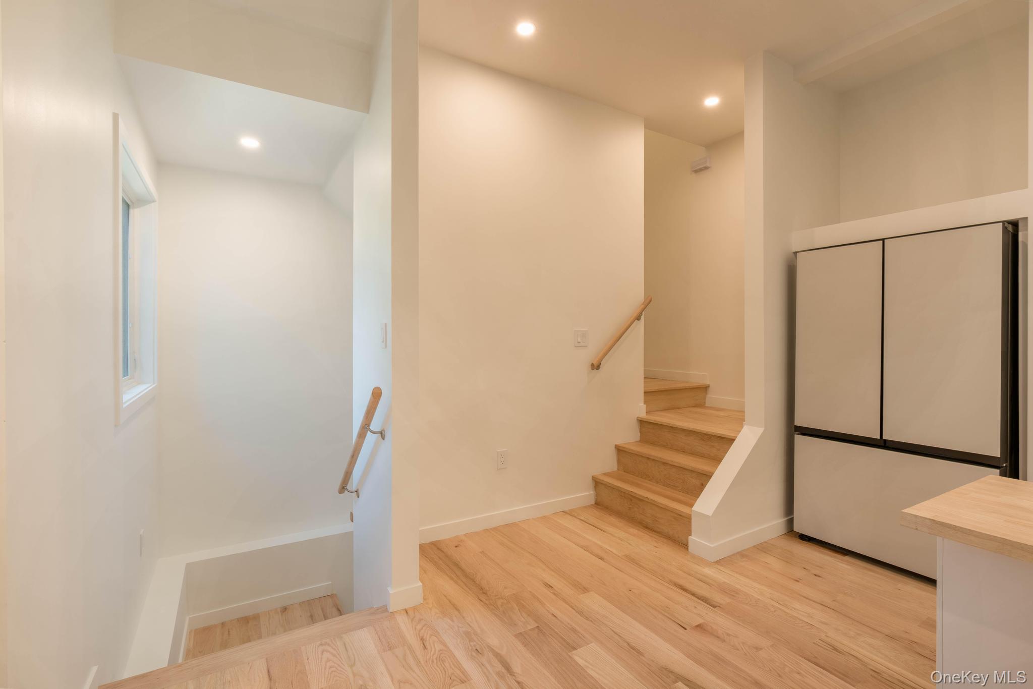 #20 photo, 6 Glenwood Avenue, Poughkeepsie , NY 12603