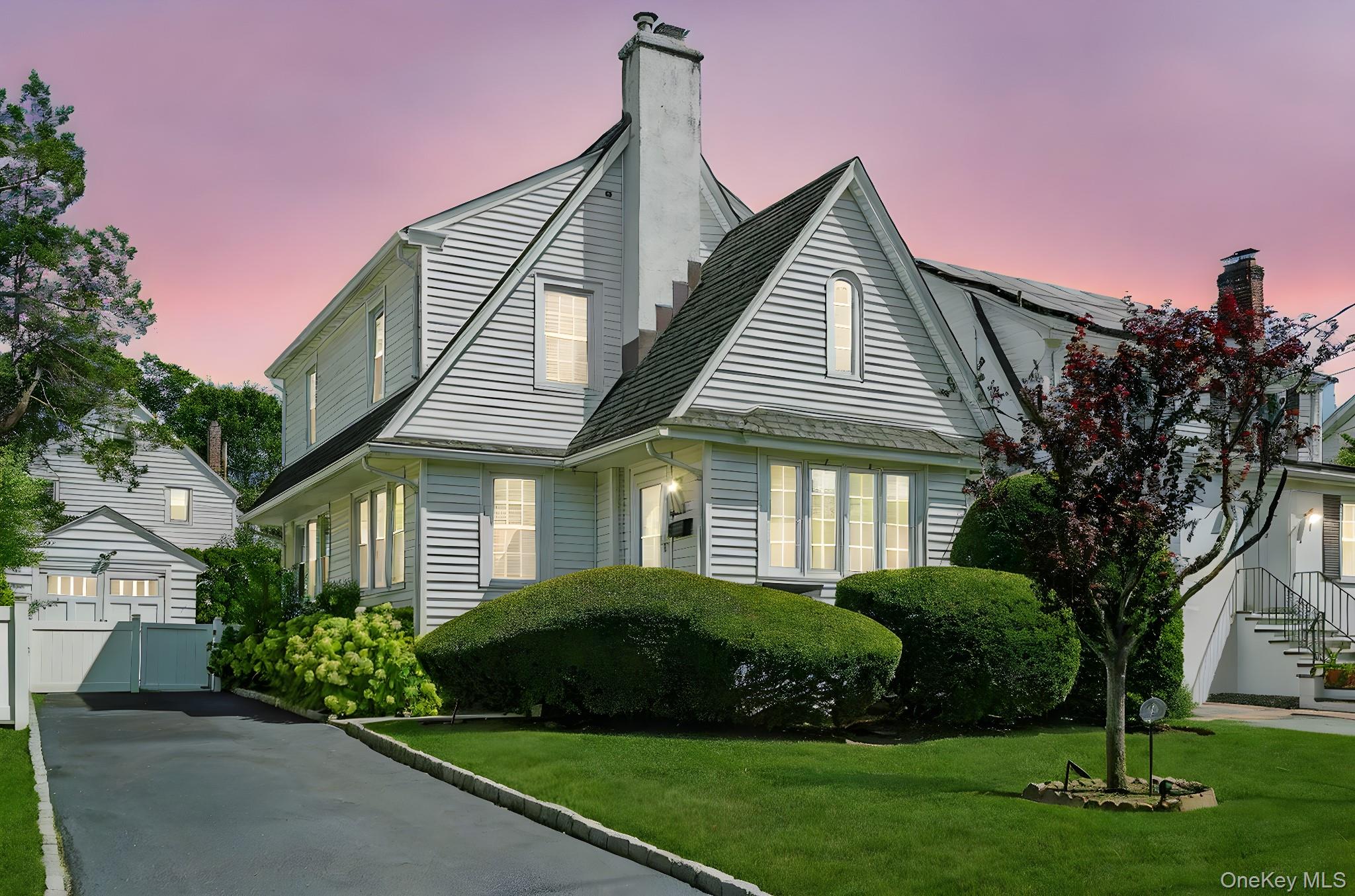 #1 photo, 75 Smith Avenue, White Plains , NY 10605