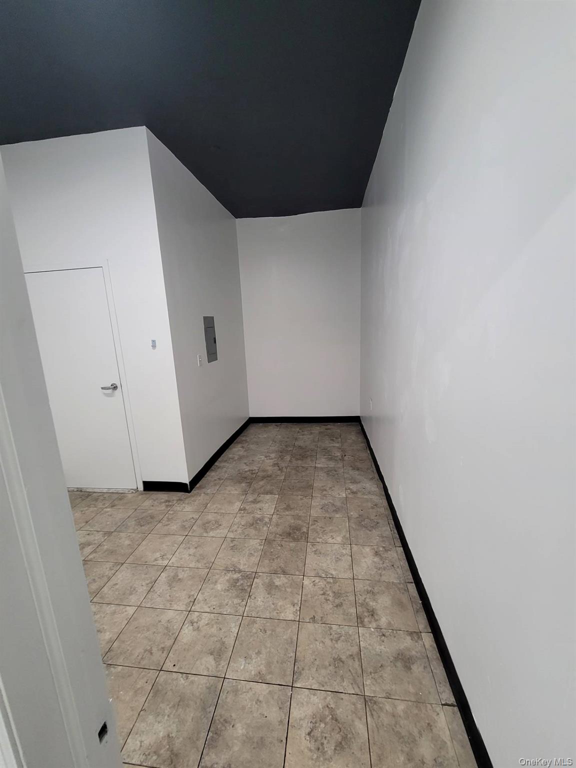 #2 photo, 537 Claremont Parkway, ブロンクス区 Bronx , NY 10457