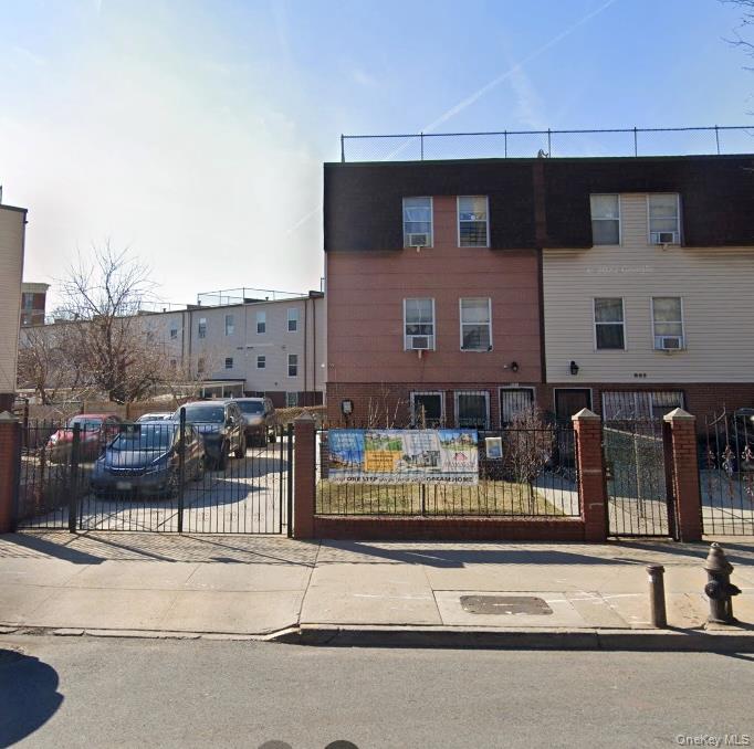 #1 photo, 891 Tiffany St, ブロンクス区 Bronx , NY 