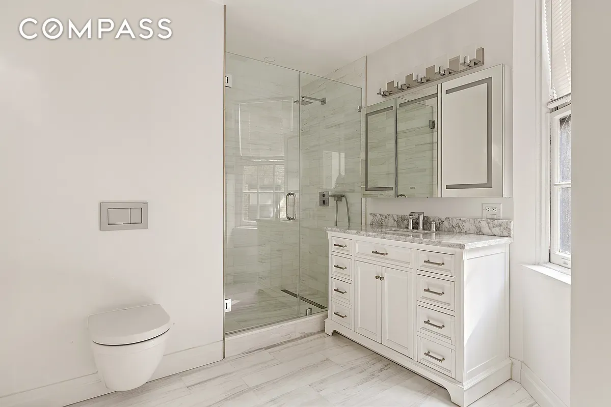 #16 photo, 901 Lexington Avenue, マンハッタン Lenox Hill , NY 10065