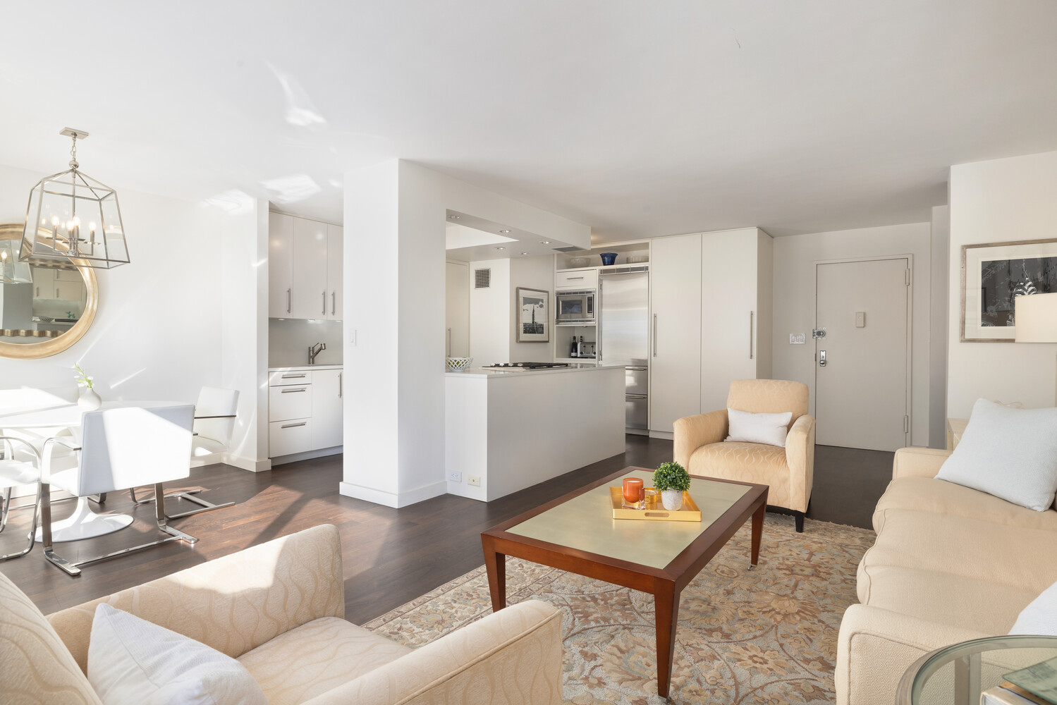 #3 photo, 201 E 66TH Street, マンハッタン Lenox Hill , NY 10065