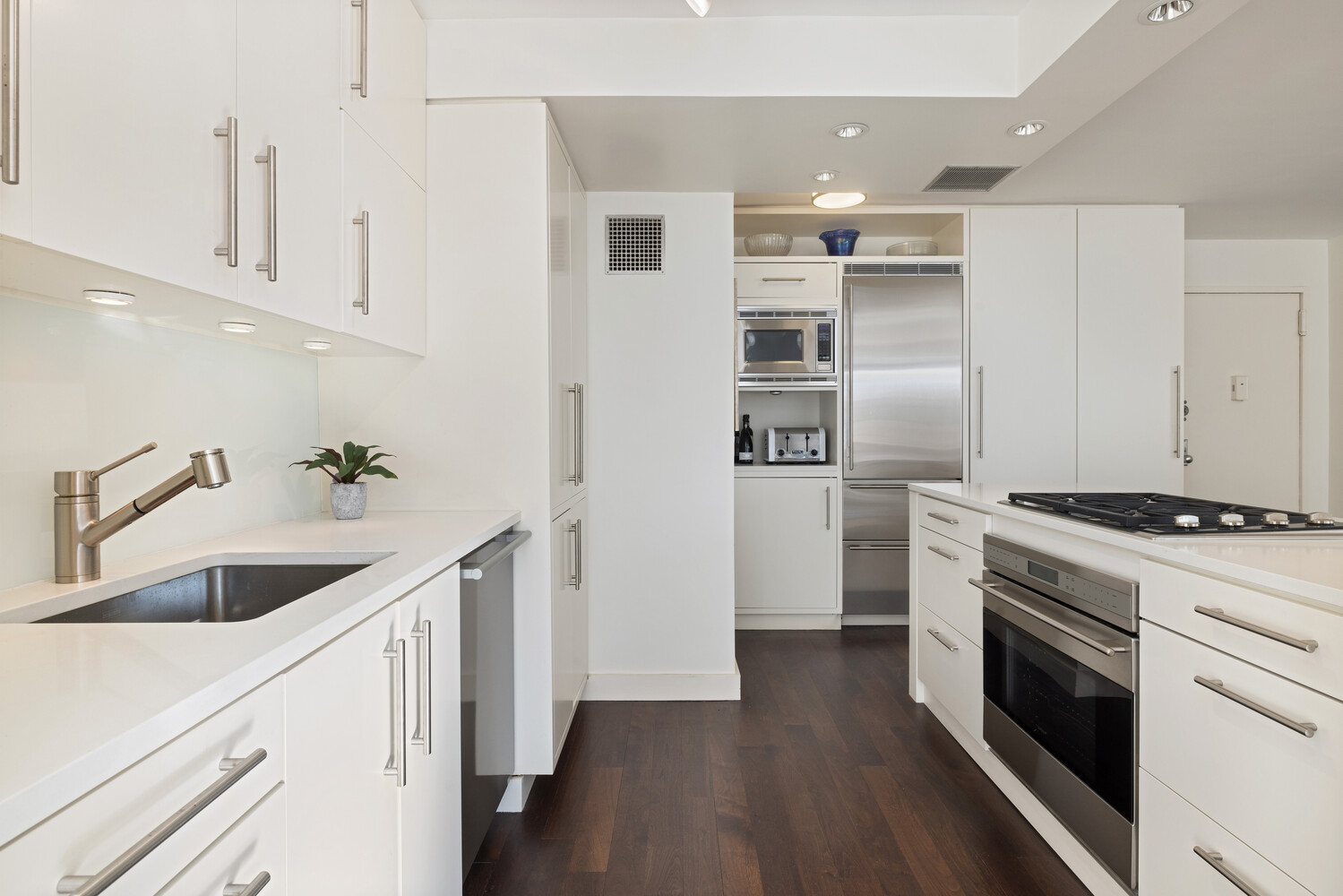 #5 photo, 201 E 66TH Street, マンハッタン Lenox Hill , NY 10065