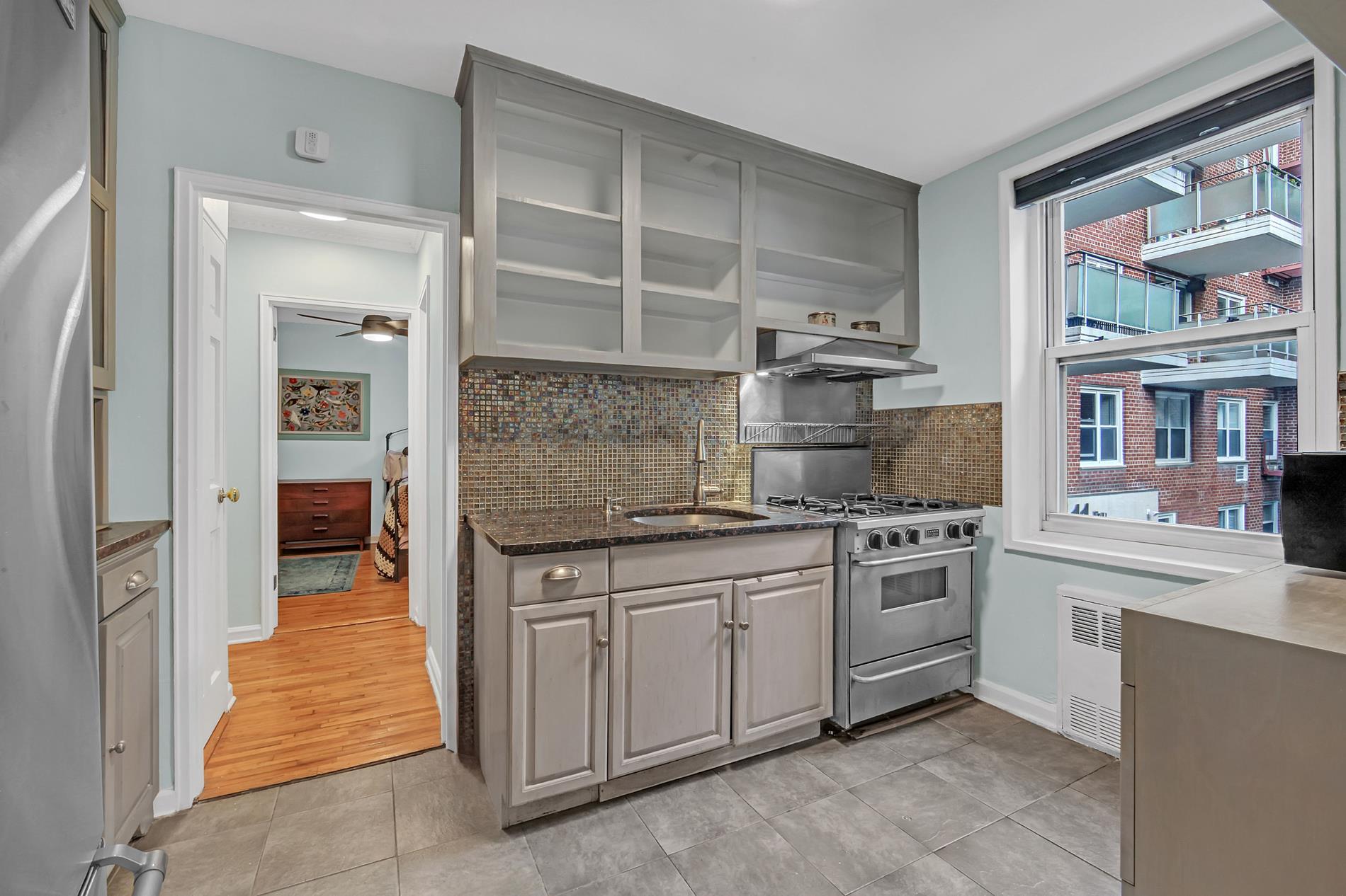 #9 photo, 9411 Shore Road, ブルックリン区 Fort Hamilton , NY 11209