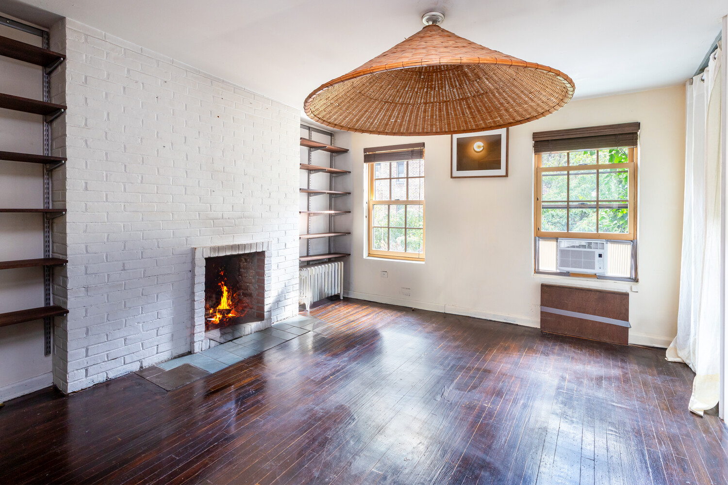 #7 photo, 312 W 19TH Street, Chelsea , NY 10011