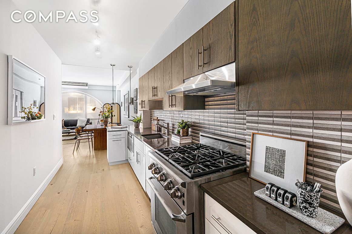 #4 photo, 67 Liberty Street, マンハッタン Financial District , NY 10005