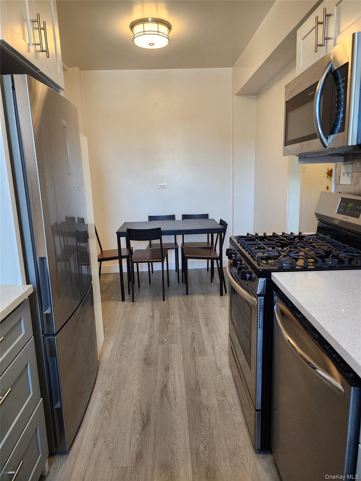 #2 photo, 102-21 63 Road, クイーンズ区 Forest Hills , NY 11375