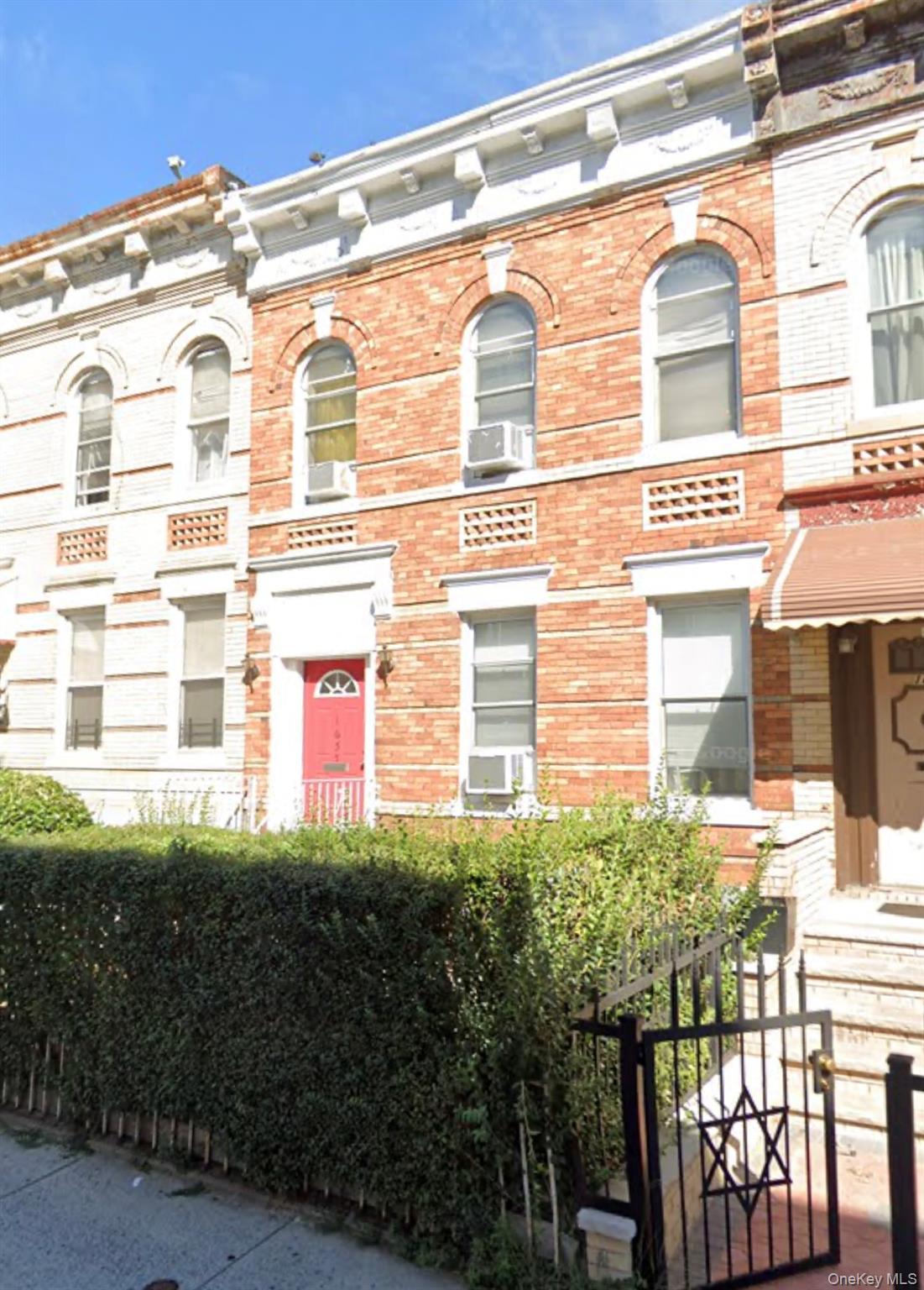 #4 photo, 1655 Lincoln Place, Brooklyn , NY 11233