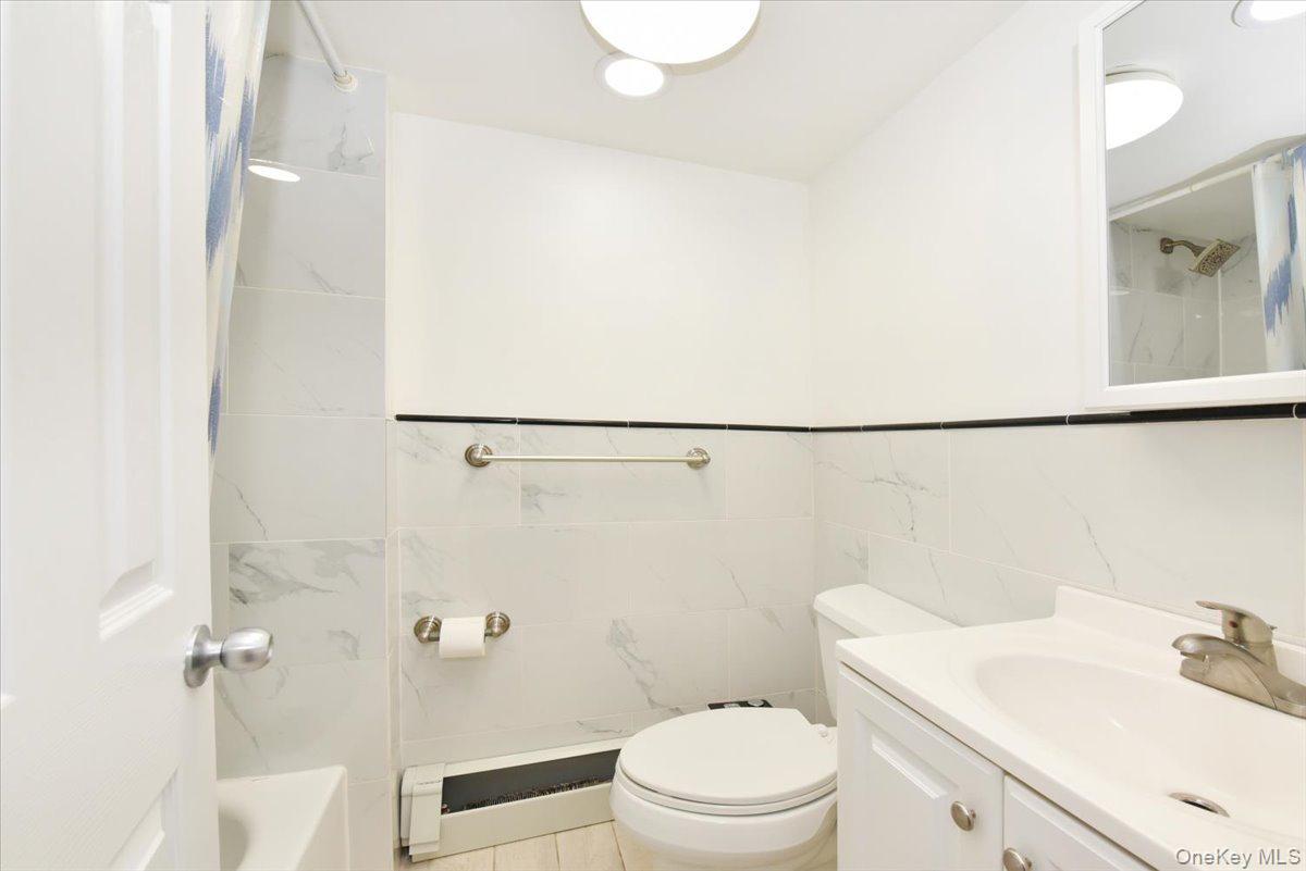 #11 photo, 15315 79th Avenue, Kew Garden Hills , NY 11367