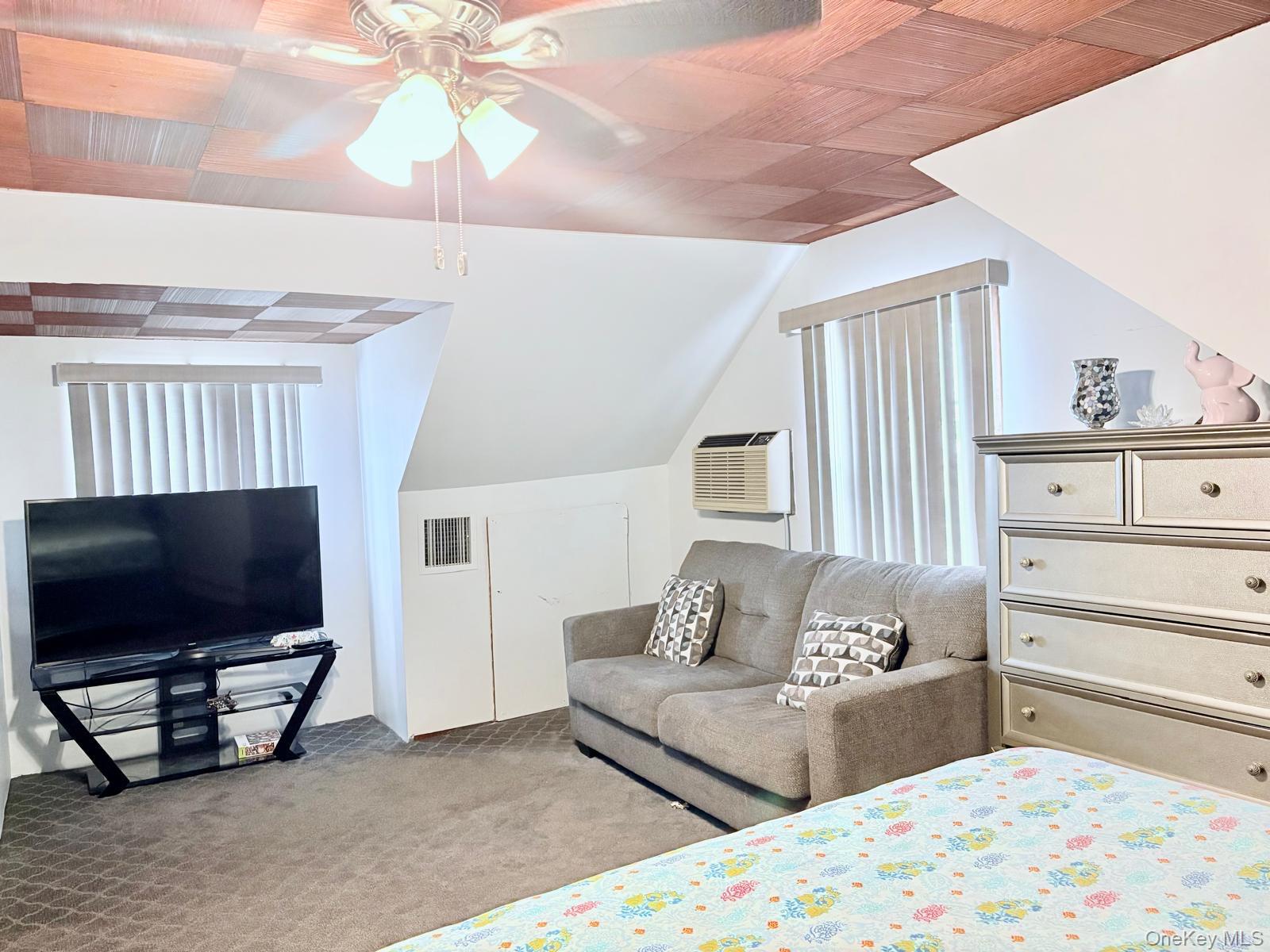 #13 photo, 181 Martens Avenue, ナッソー郡 Valley Stream , NY 11580