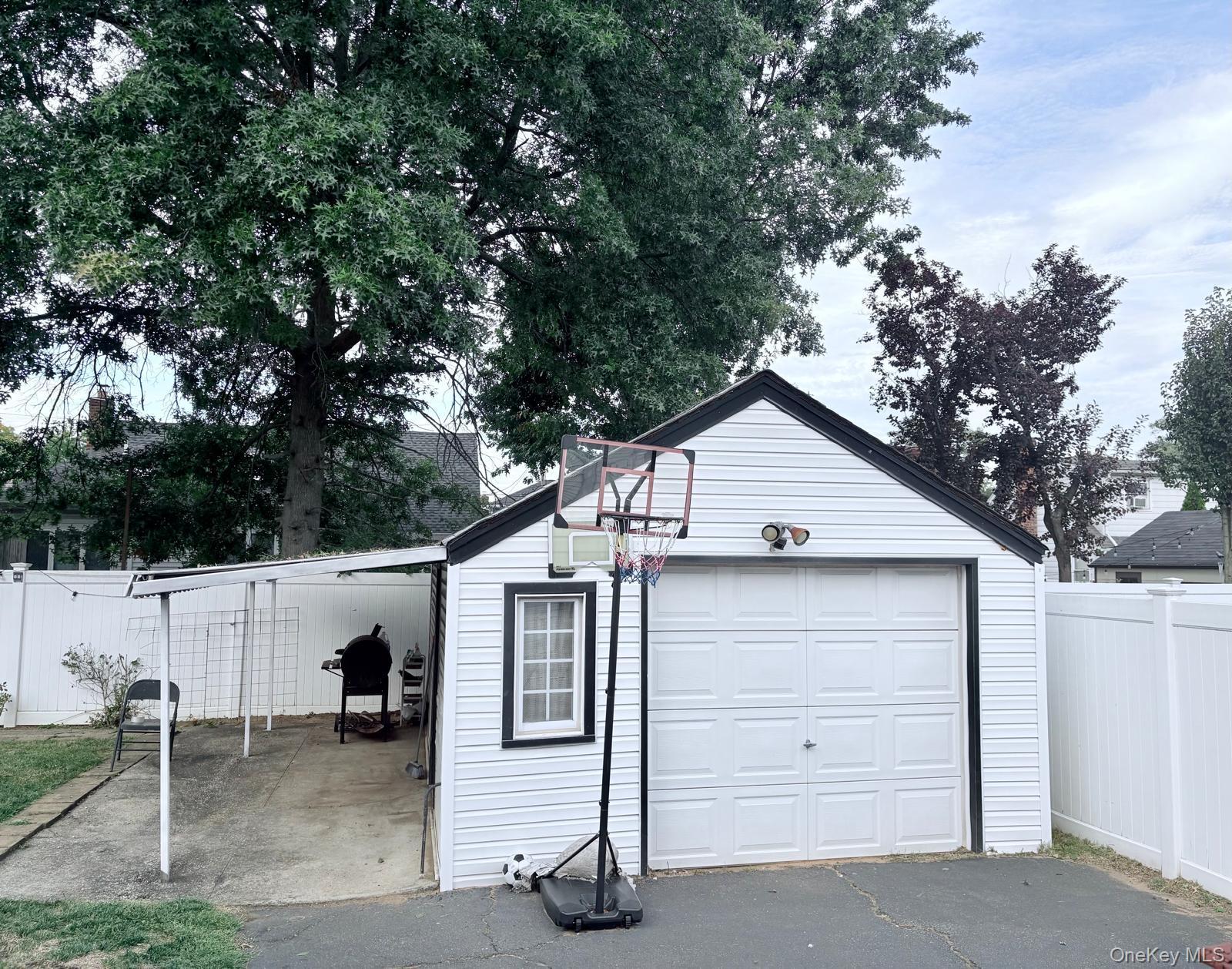 #14 photo, 181 Martens Avenue, ナッソー郡 Valley Stream , NY 11580