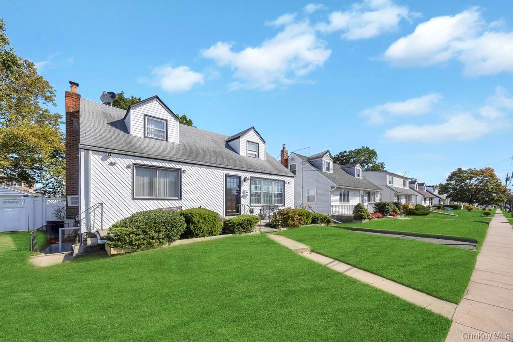 #2 photo, 181 Martens Avenue, ナッソー郡 Valley Stream , NY 11580