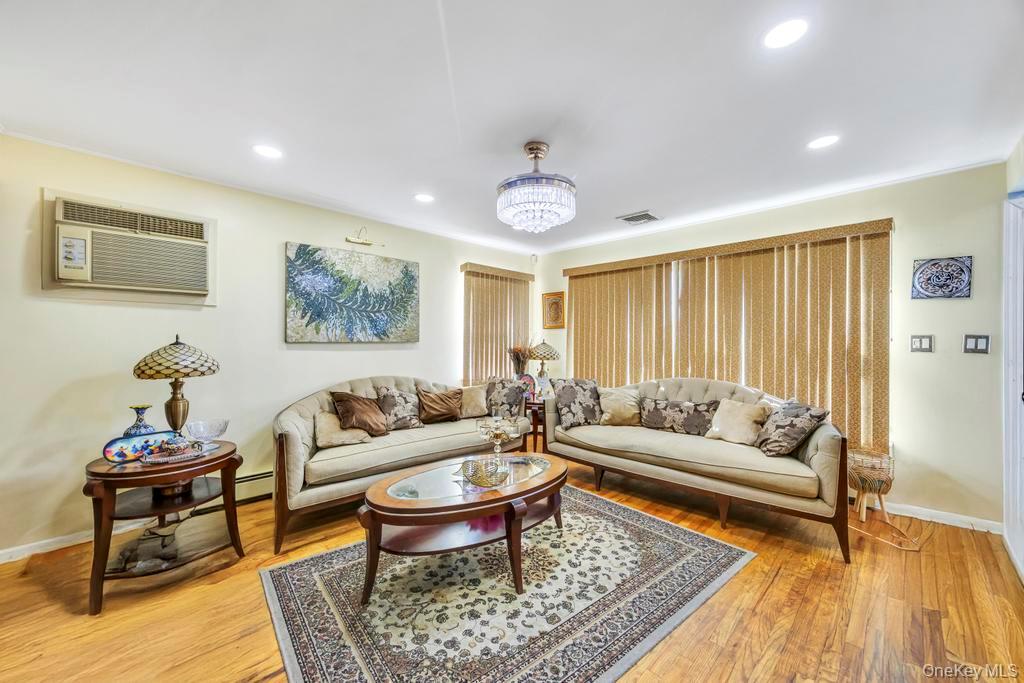 #4 photo, 181 Martens Avenue, ナッソー郡 Valley Stream , NY 11580