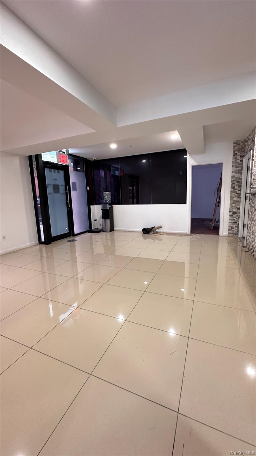 #5 photo, 50-08 39 Street, クイーンズ区 Sunnyside , NY 11104