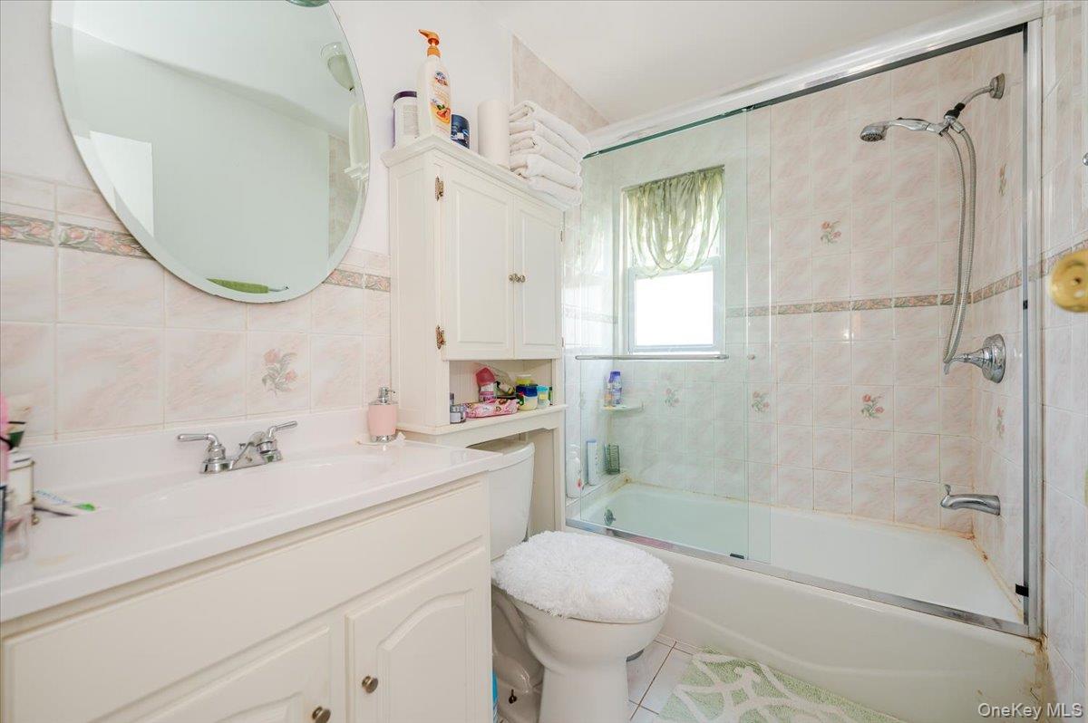 #14 photo, 12253 Milburn Street, クイーンズ区 Saint Albans , NY 11413