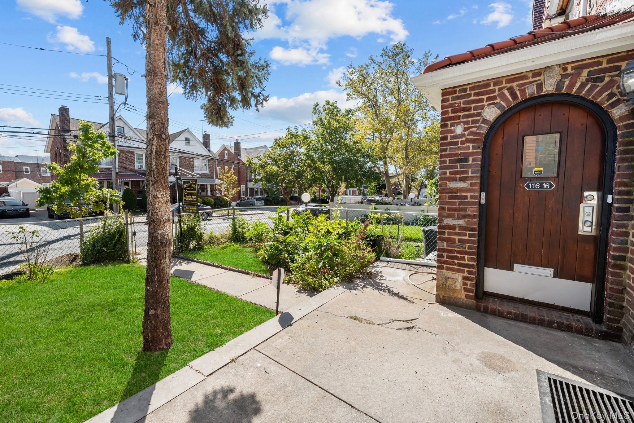 #19 photo, 11616 217th Street, クイーンズ区 Cambria Heights , NY 11411