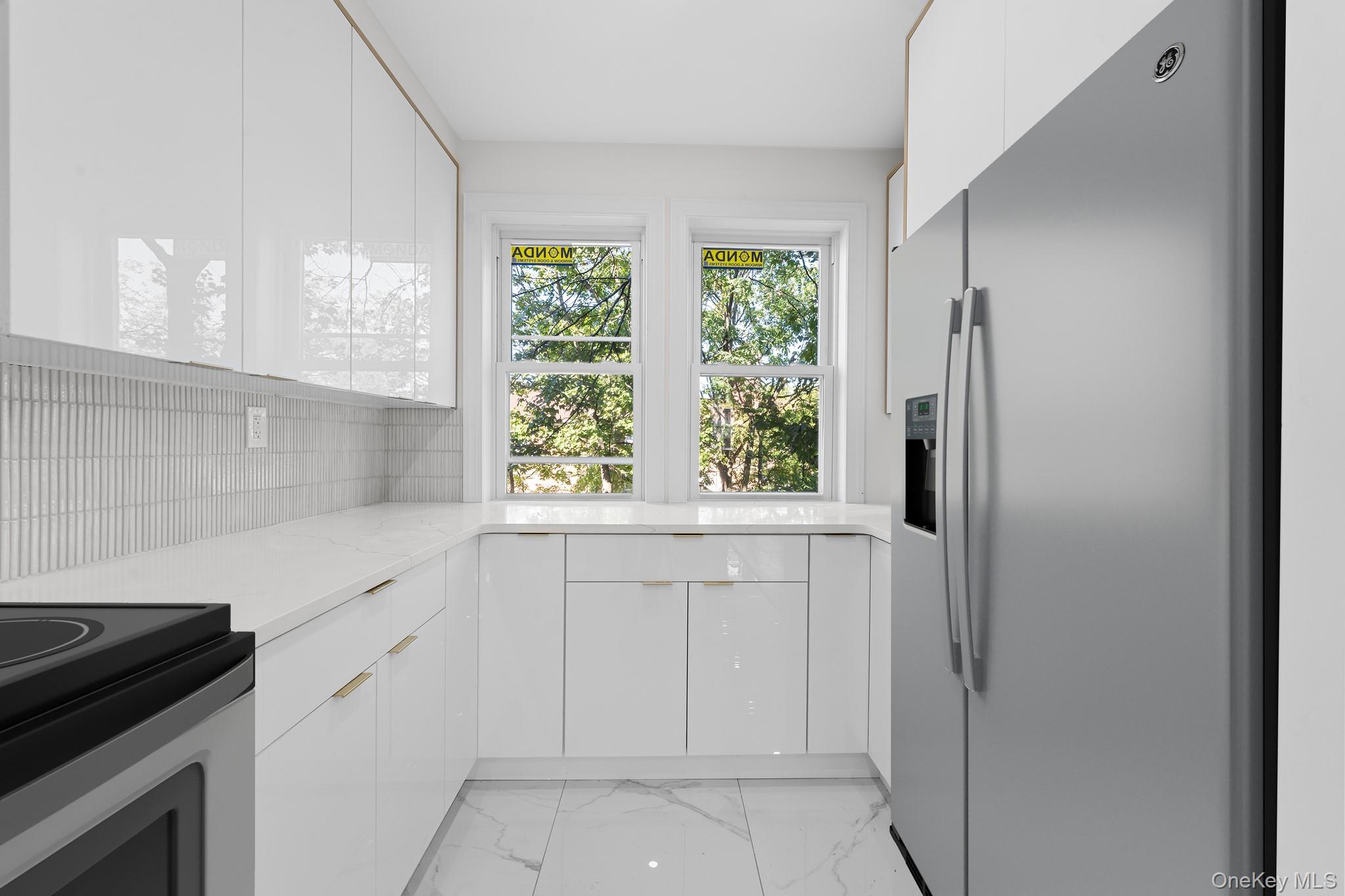 #3 photo, 11616 217th Street, クイーンズ区 Cambria Heights , NY 11411