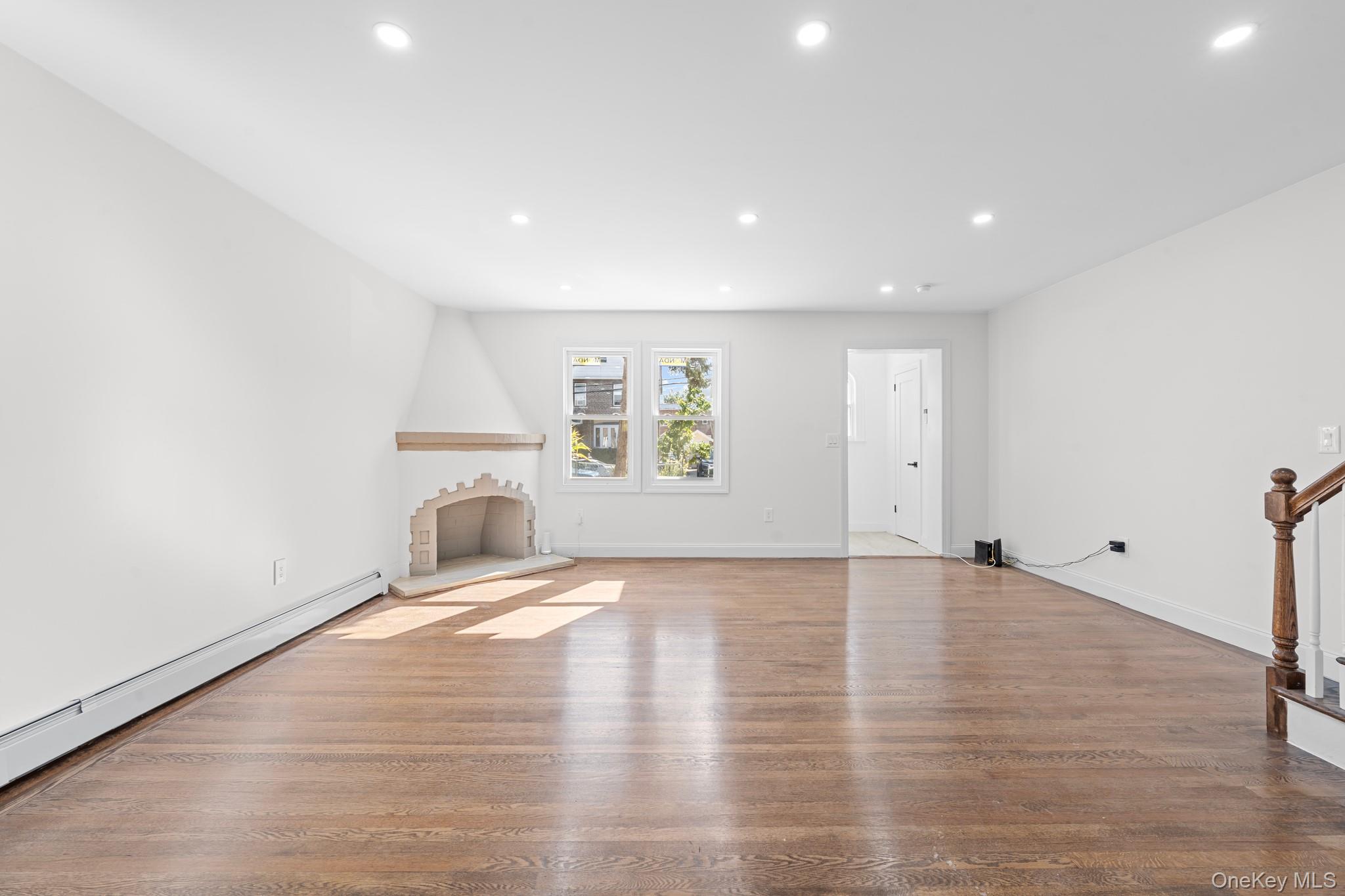 #7 photo, 11616 217th Street, クイーンズ区 Cambria Heights , NY 11411