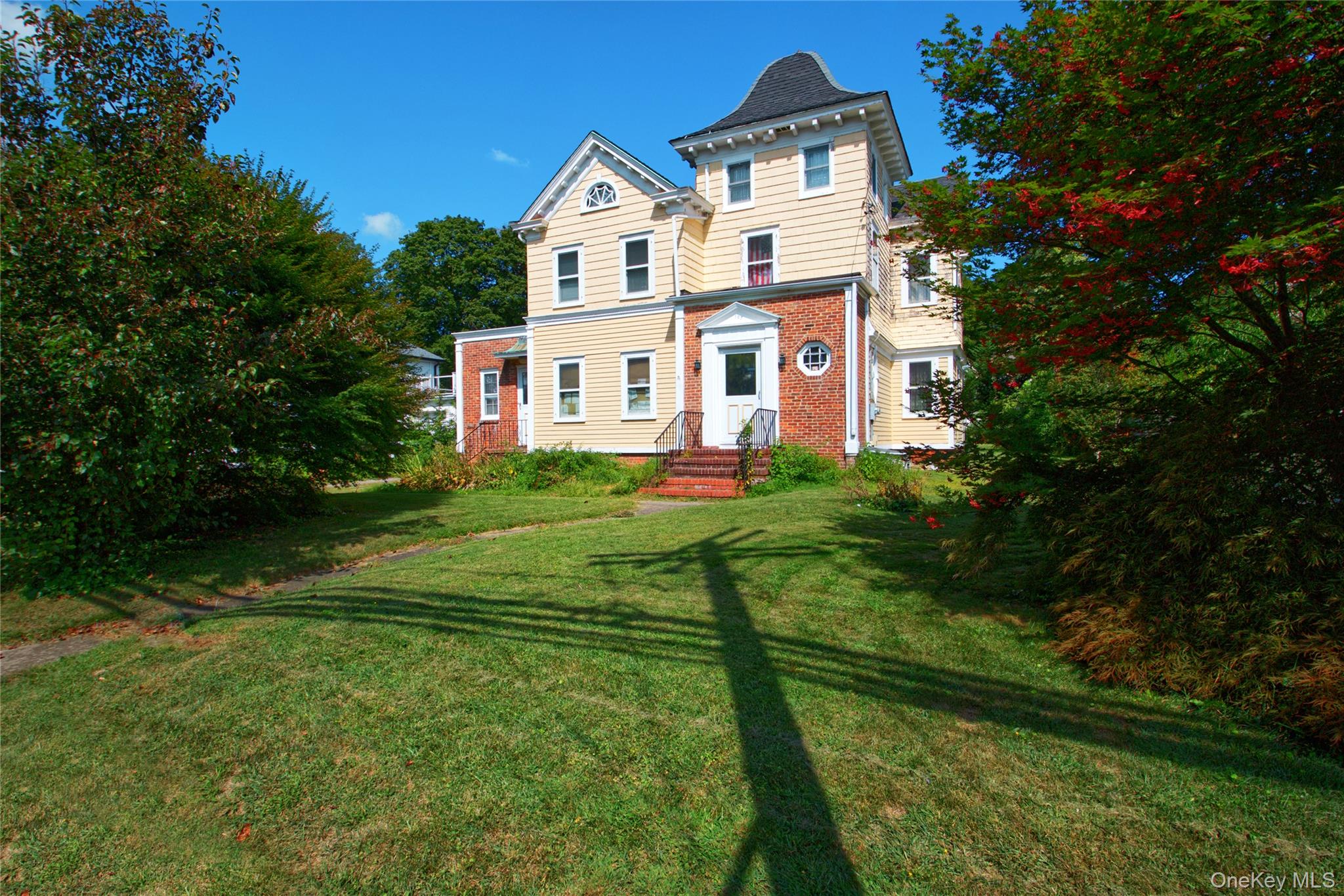 #1 photo, 107 Warner Avenue, नासाउ काउंटी Roslyn Heights , NY 11577