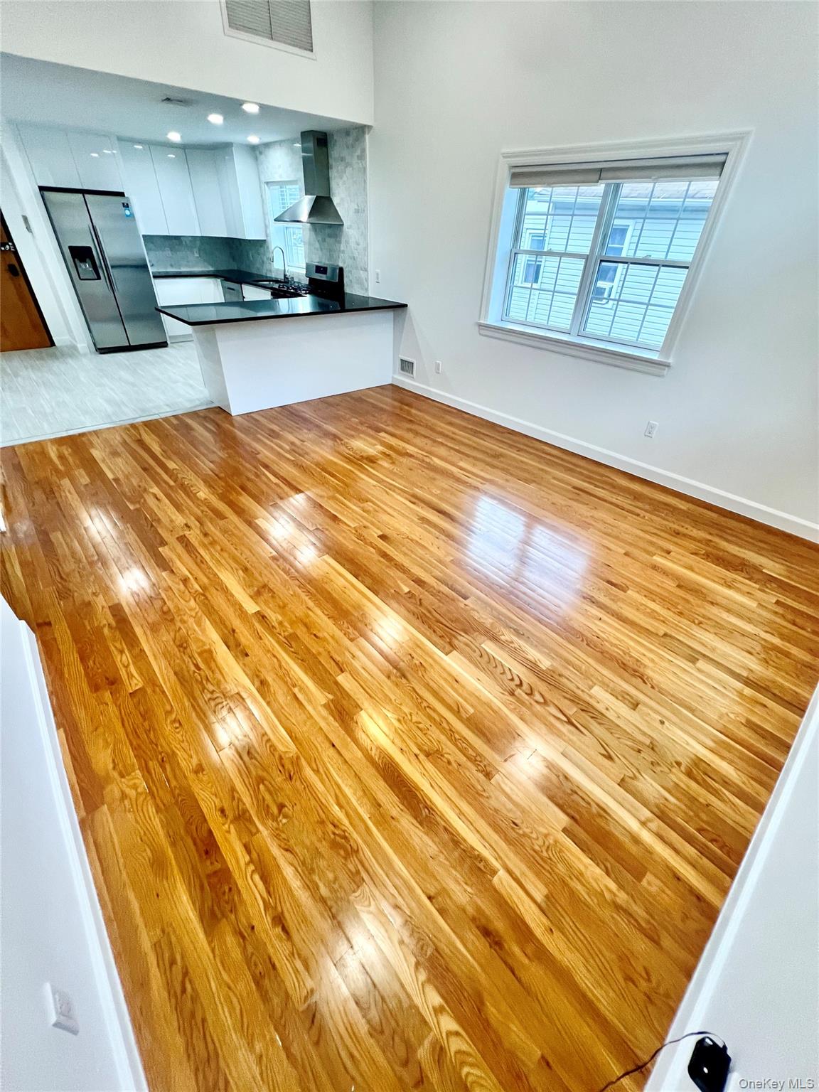 #6 photo, 4228 214th Place, クイーンズ区 Bayside , NY 11361