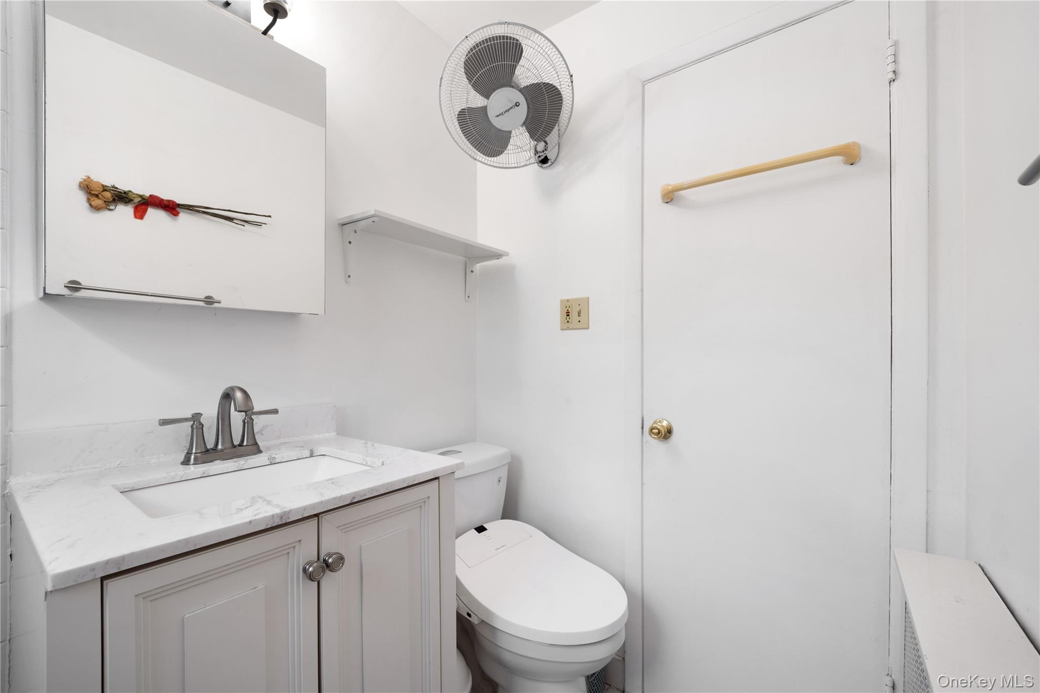 #18 photo, 47-22 215th Place, クイーンズ区 Bayside , NY 11364